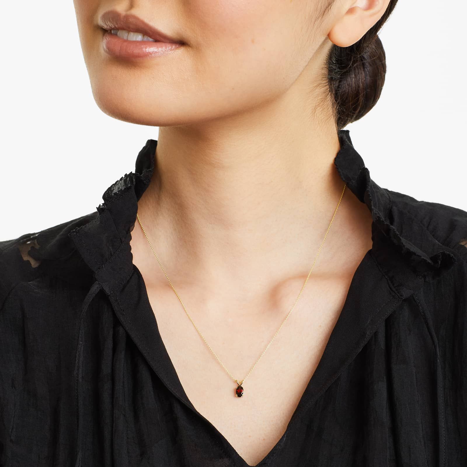 14K Yellow Gold Oval Garnet Birthstone Necklace
