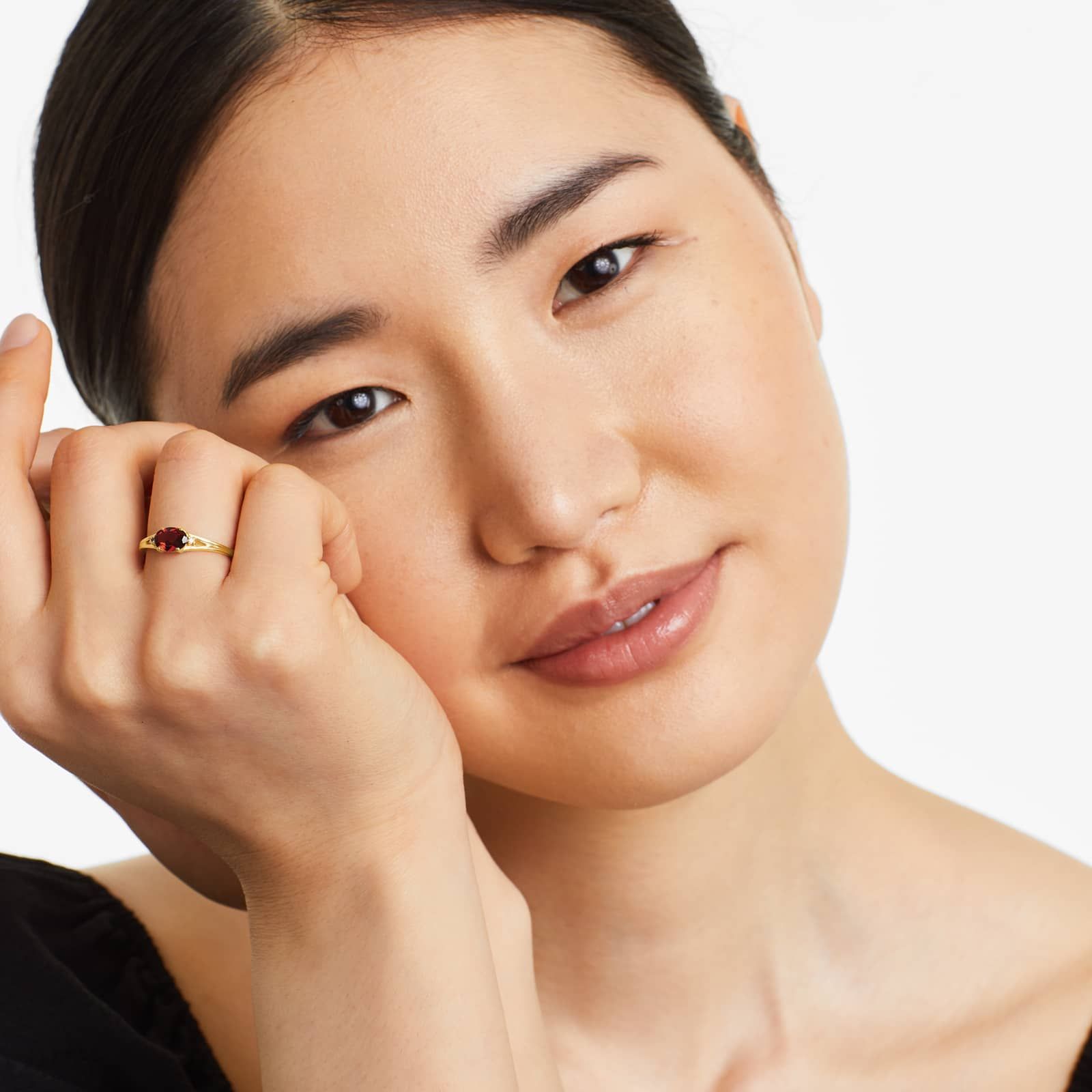 Oval Garnet And Diamond Accent Birthstone Ring In 14K Yellow Gold