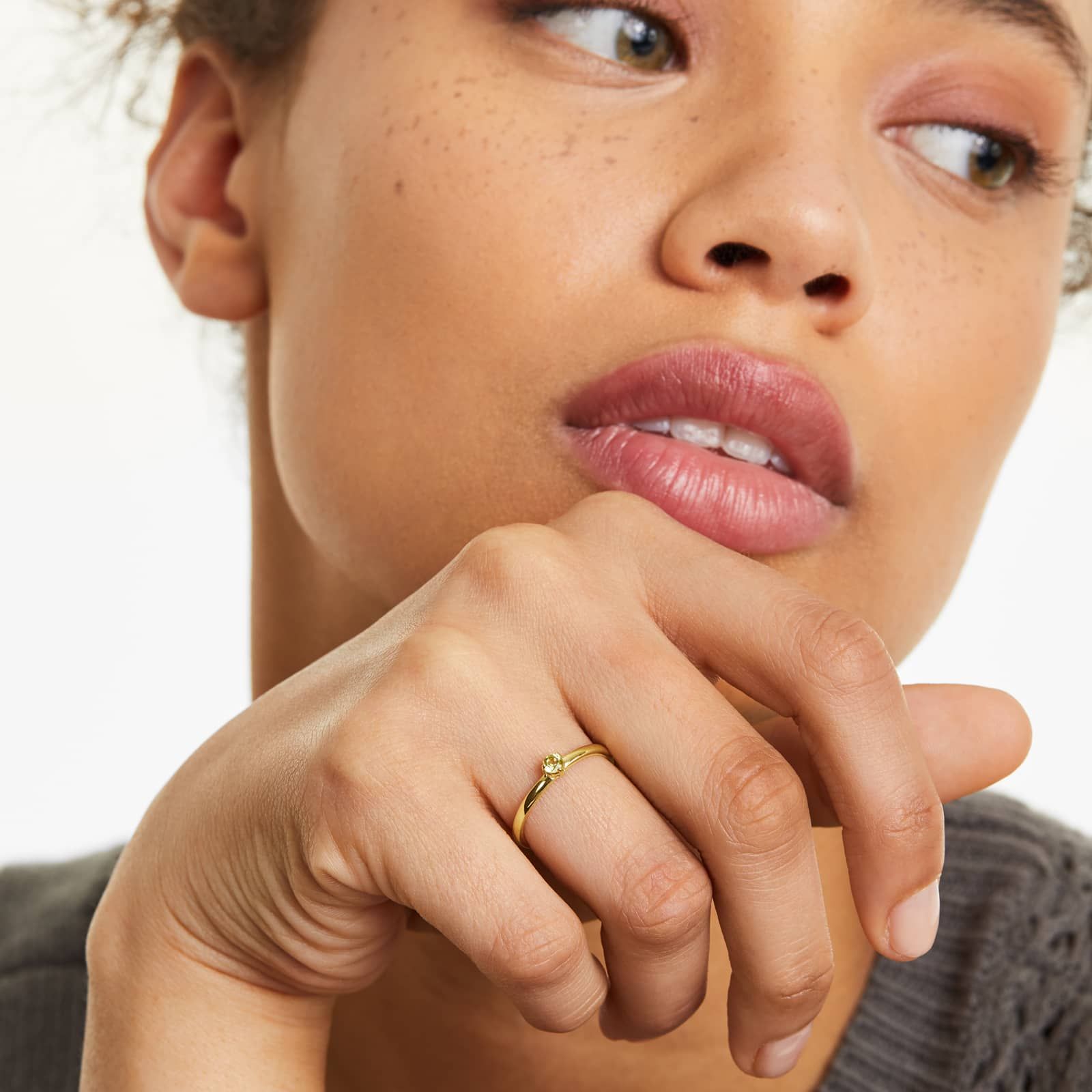 Petite Single Peridot Birthstone Ring In 14K Yellow Gold