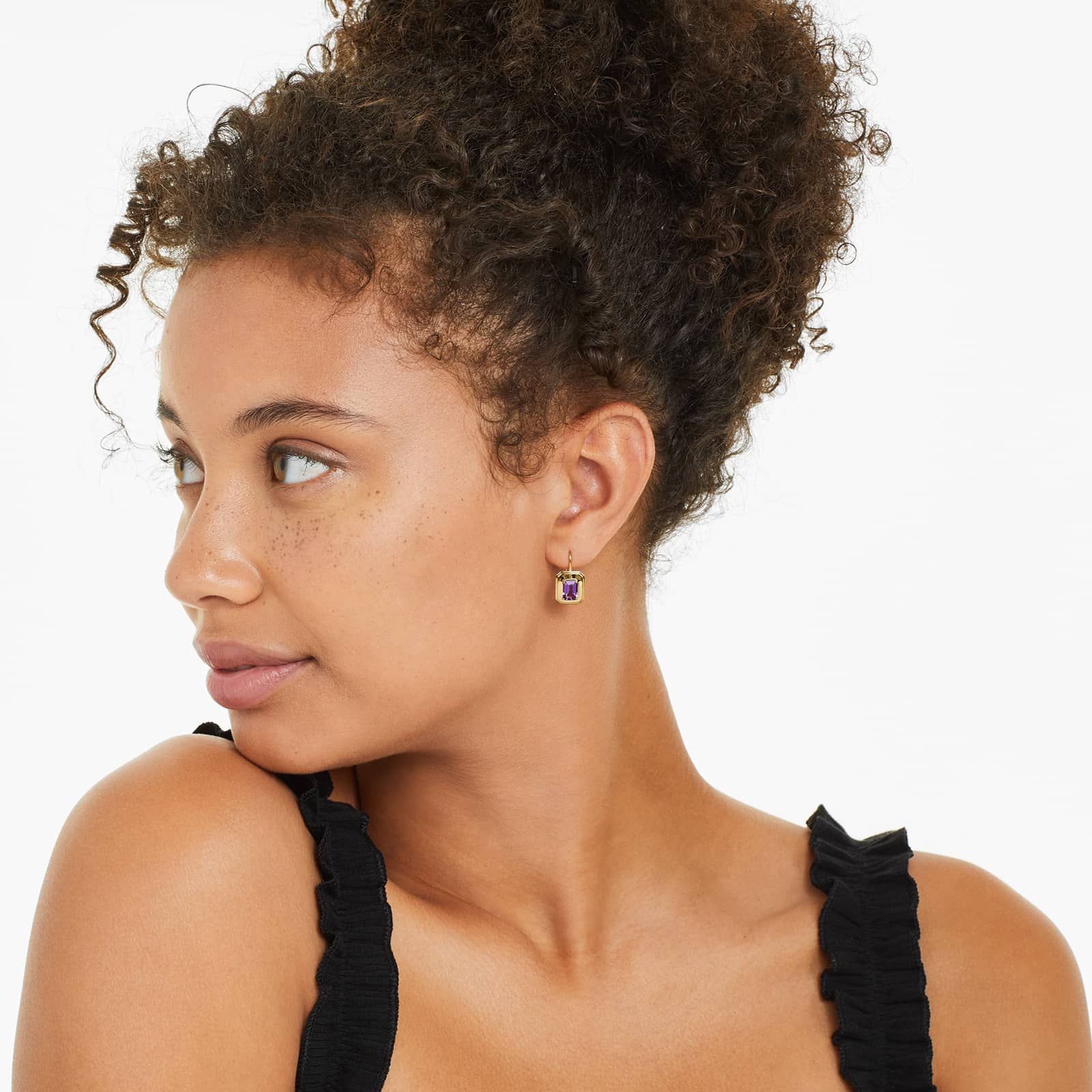 Amethyst Frame Leverback Earrings In 18K Yellow Gold