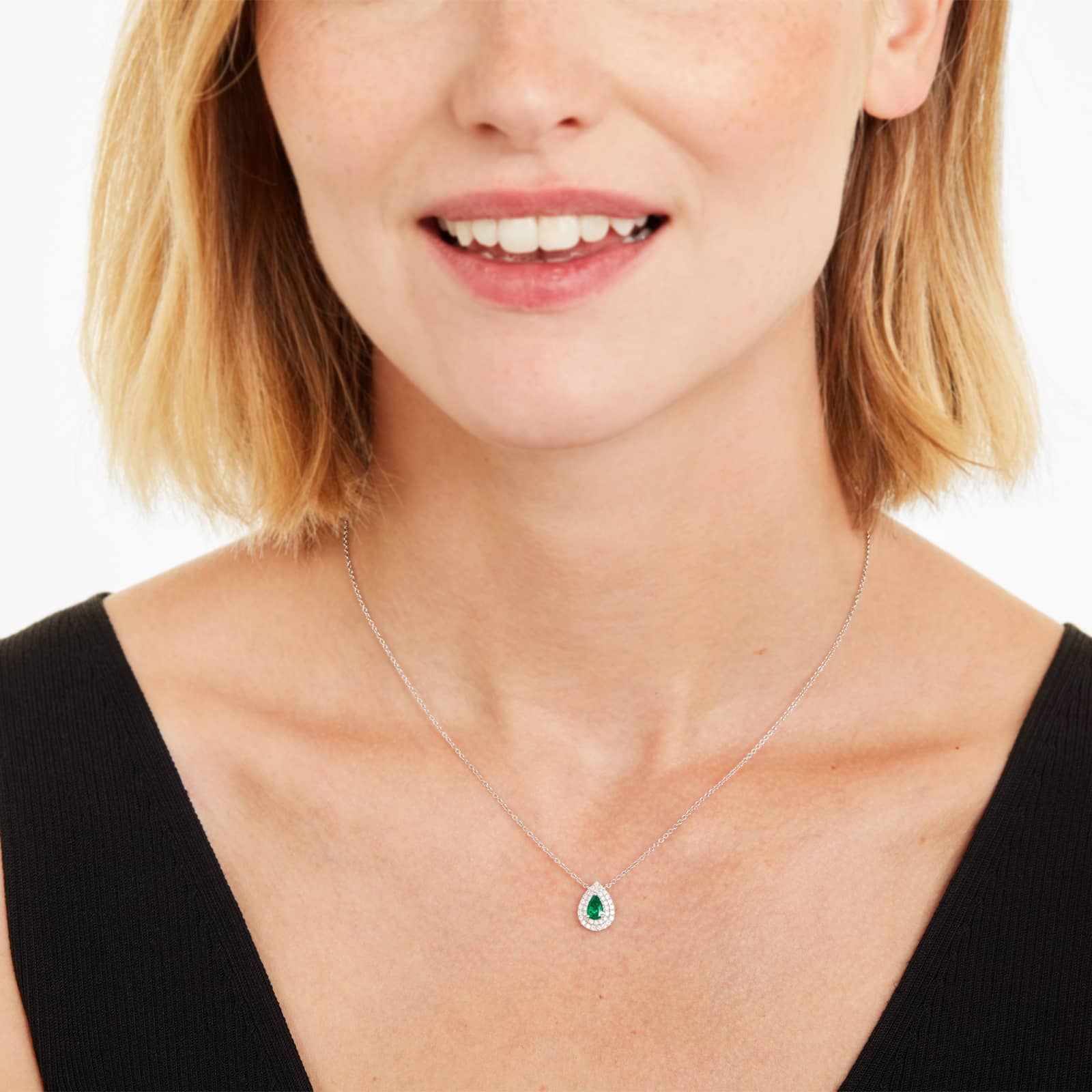18K White Gold Pear Shape Emerald Double Diamond Halo Necklace
