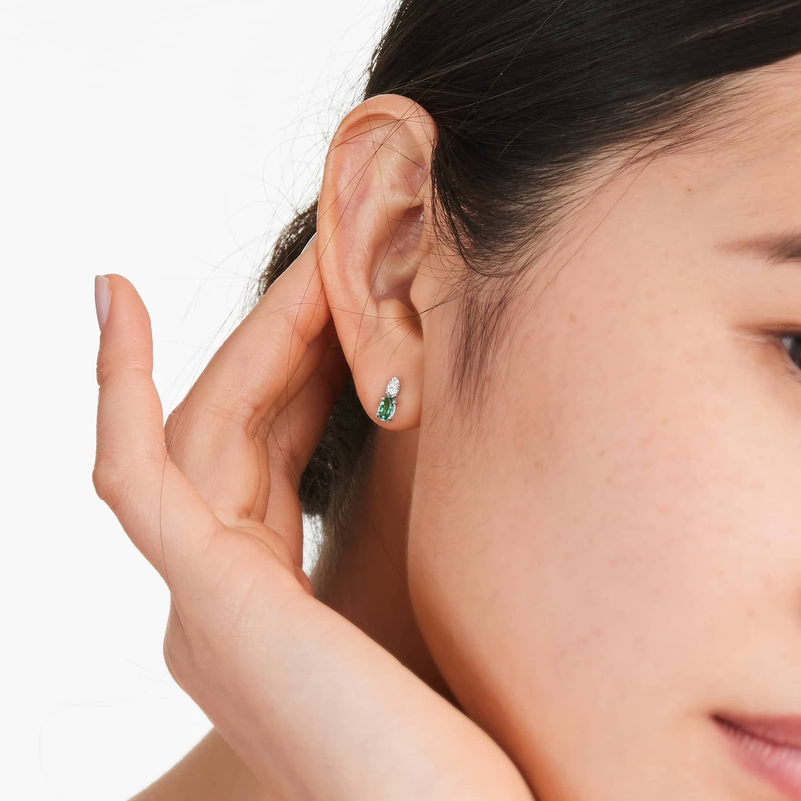 14K White Gold Emerald and Diamond Earring