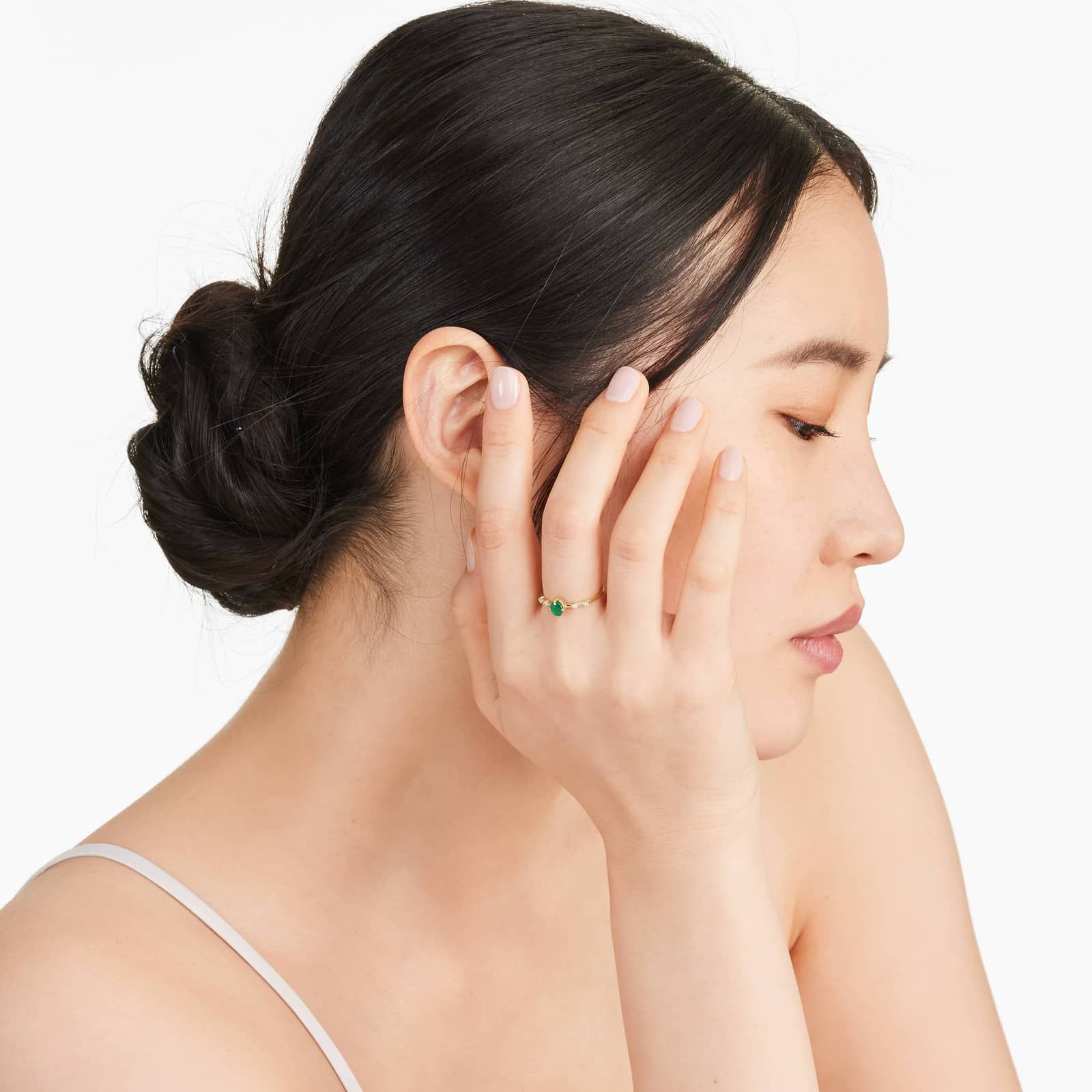 Oval Emerald And Diamond Birthstone Ring In 14K Yellow Gold