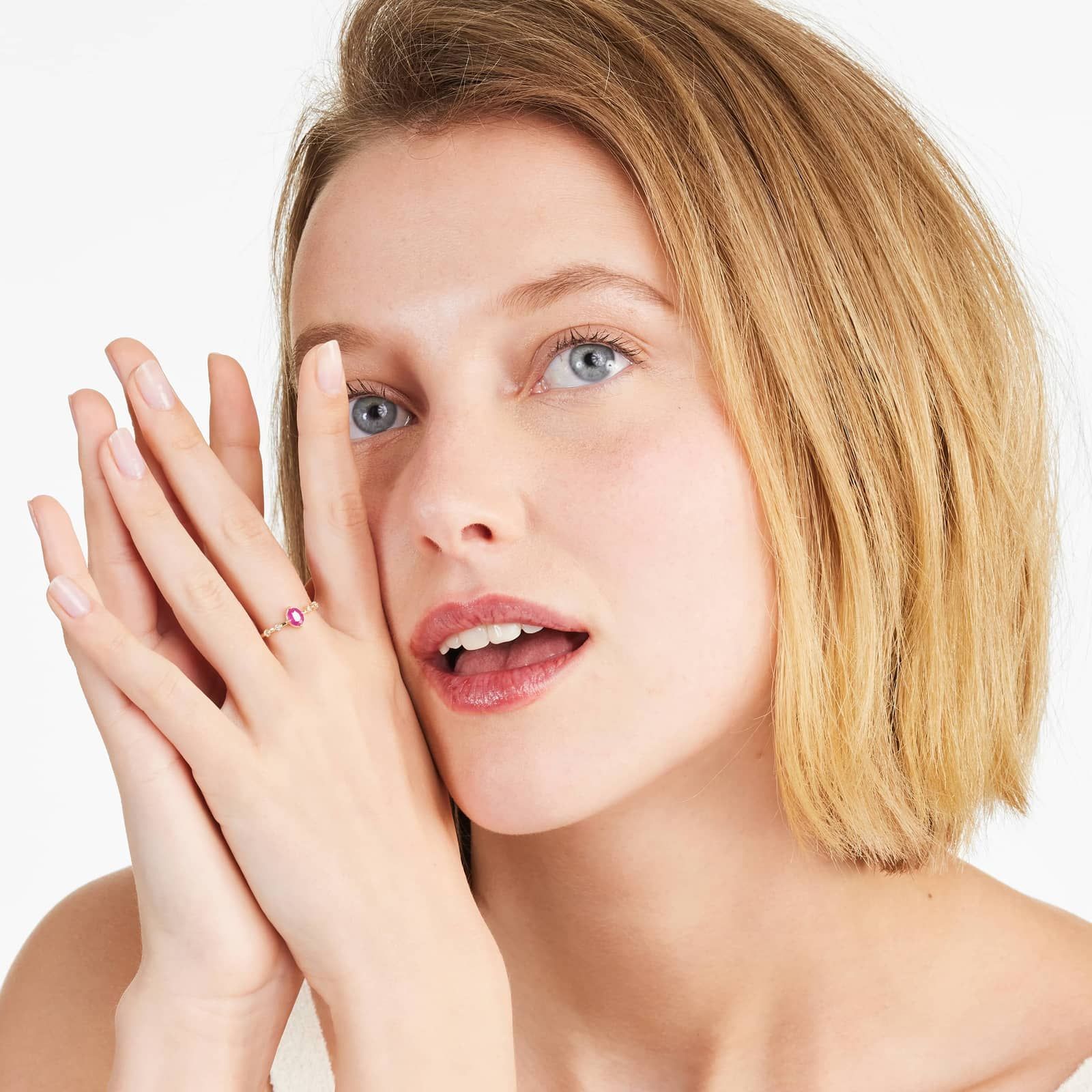 Oval Ruby And Diamond Birthstone Ring In 14K Yellow Gold