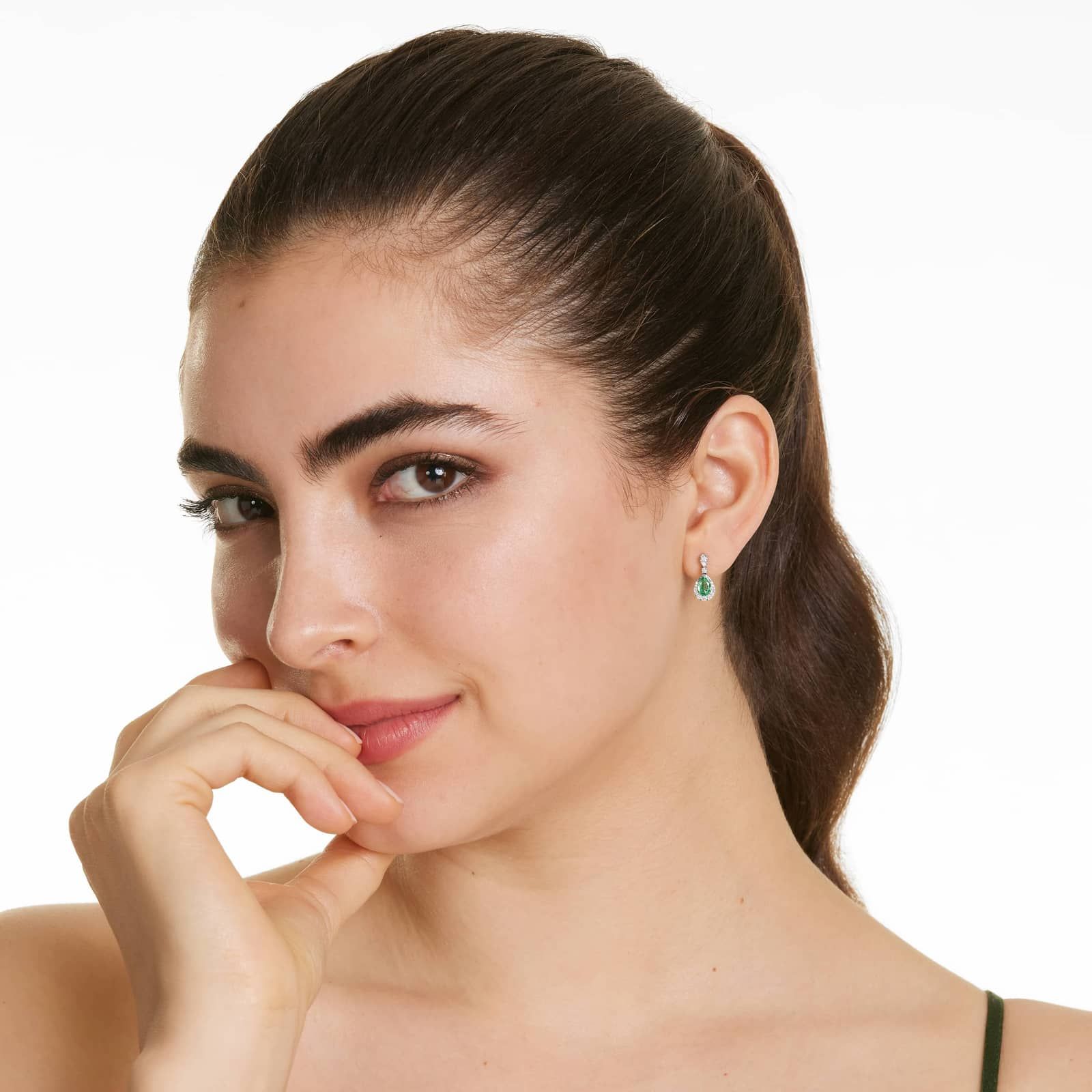 14K White Gold Regal Drop Emerald Necklace