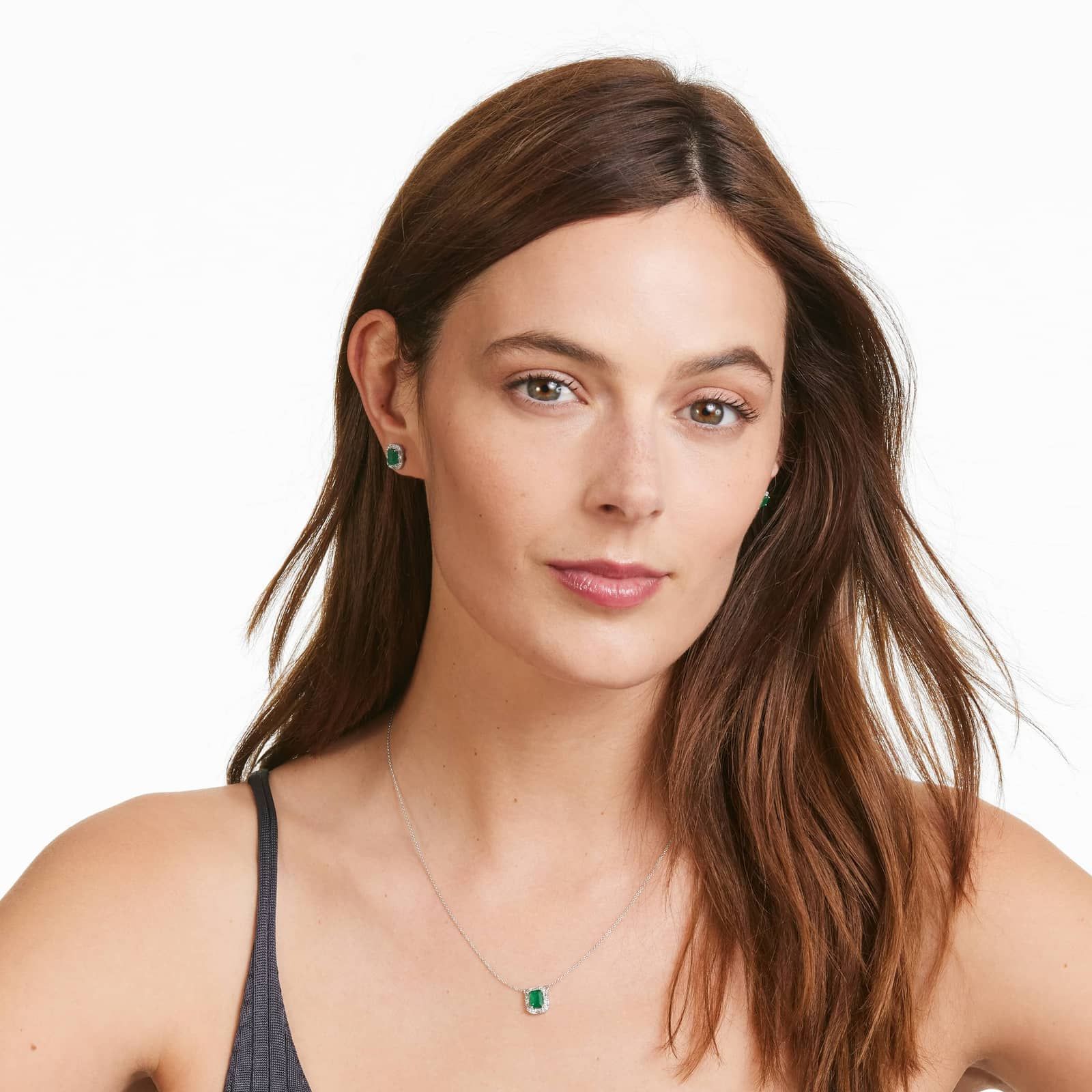 14K White Gold Allure Diamond Halo Emerald Necklace