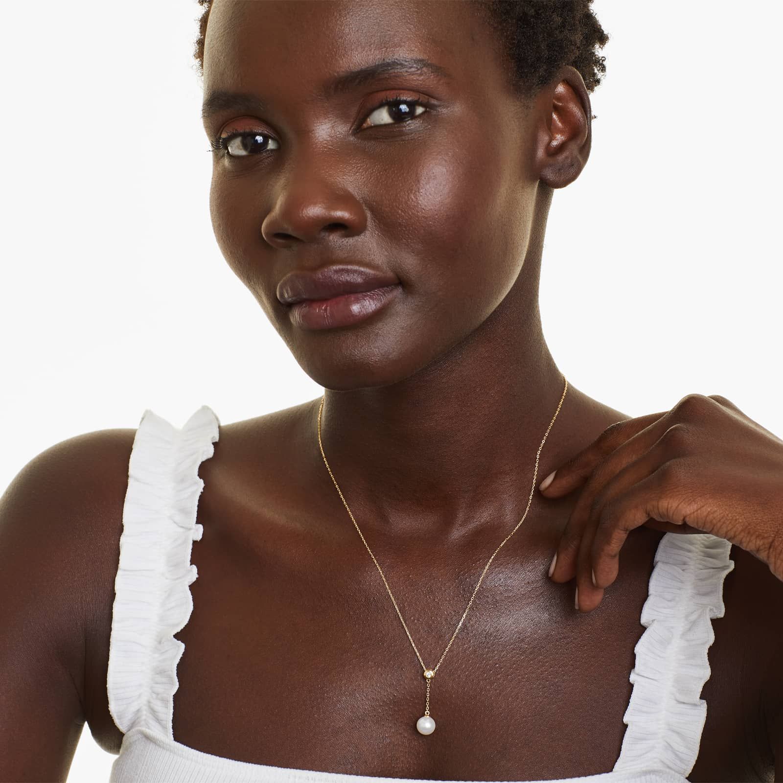 14K Yellow Gold Freshwater Pearl and Bezel Set Diamond Drop Necklace (8.0-8.5mm)