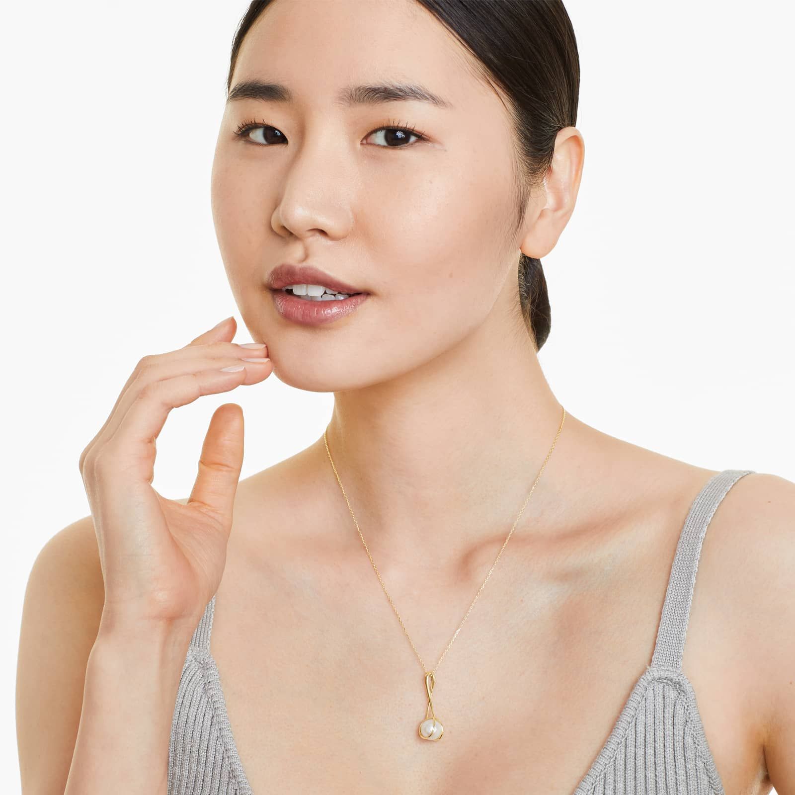 14K Yellow Gold Freshwater Cultured Pearl Swirl Necklace (9.5-10.0mm)