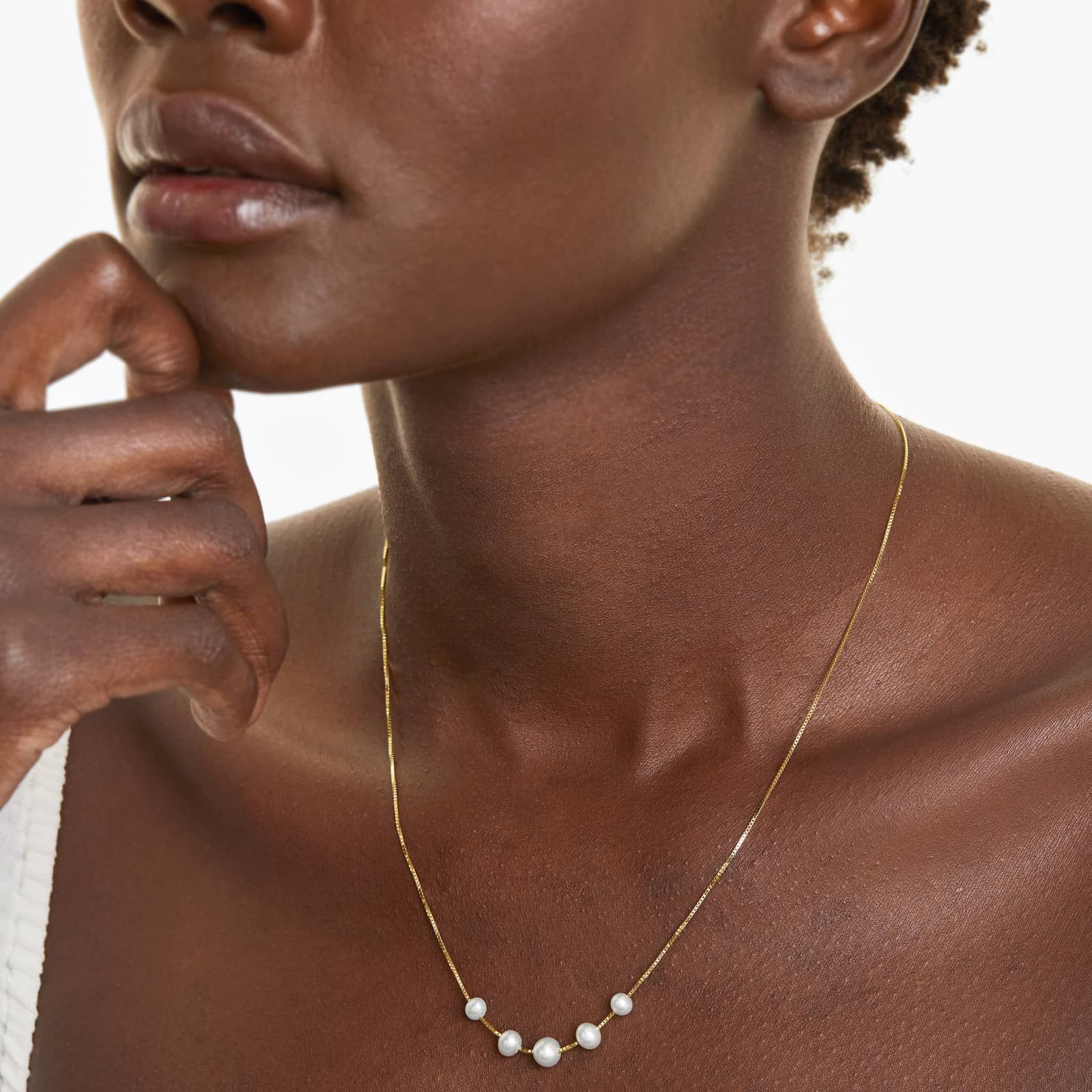 14K Yellow Gold Freshwater Cultured Pearl Graduated Station Necklace (4.0-6.5mm)