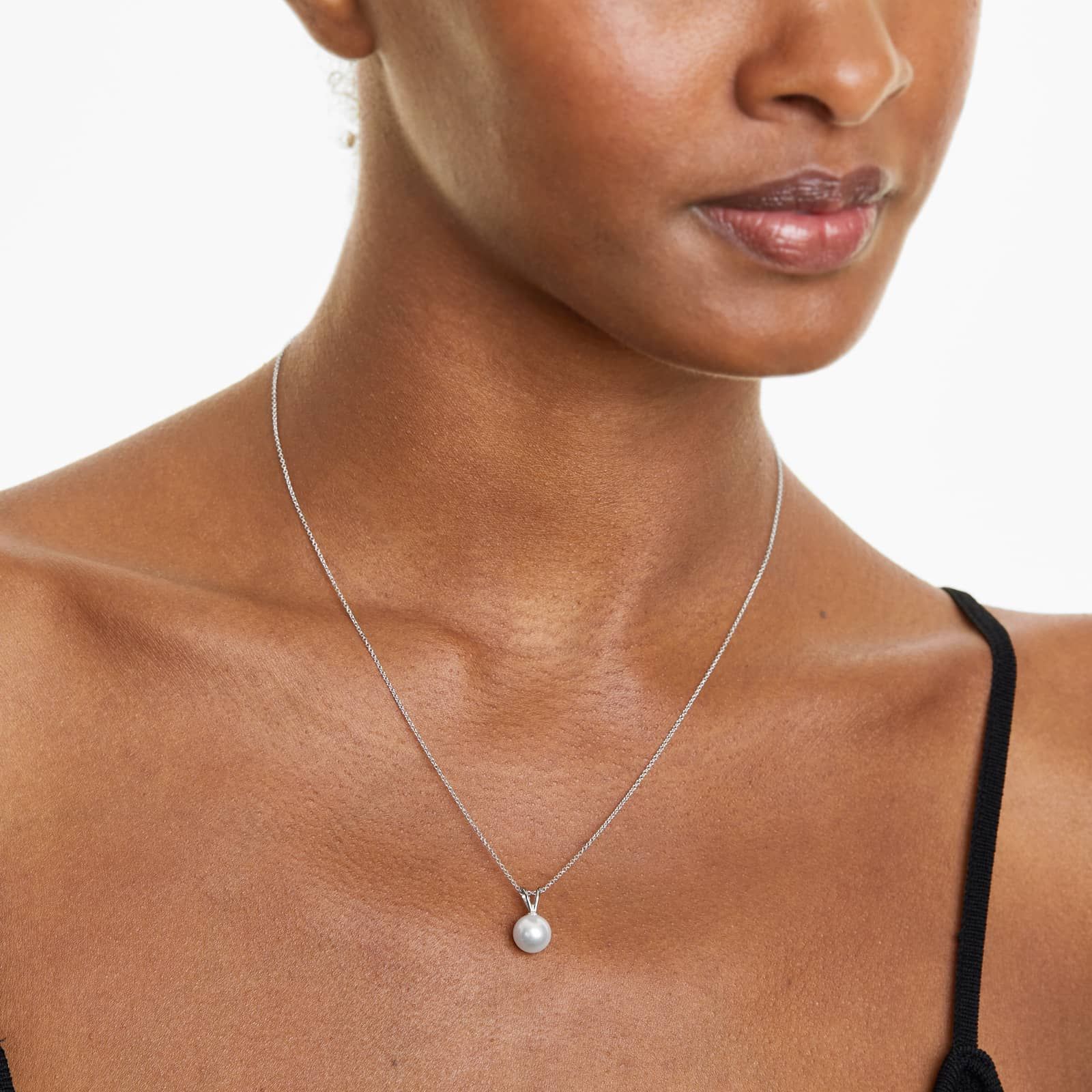 14K White Gold Freshwater Cultured Pearl Necklace (8.5-9.0mm)