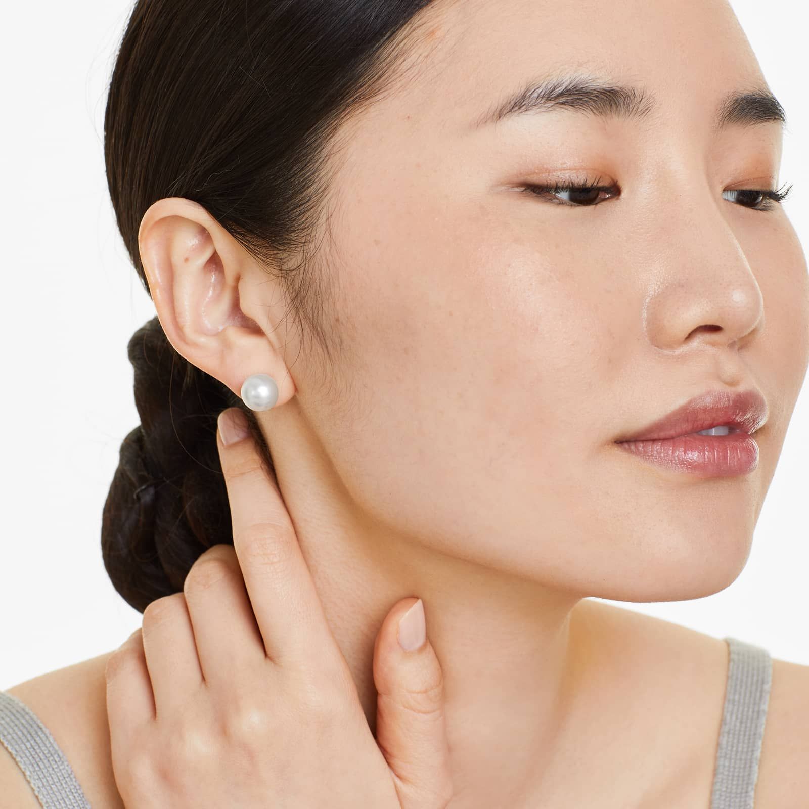 Cultured South Sea Pearl Earrings In 14K White Gold (10.0-10.5mm)