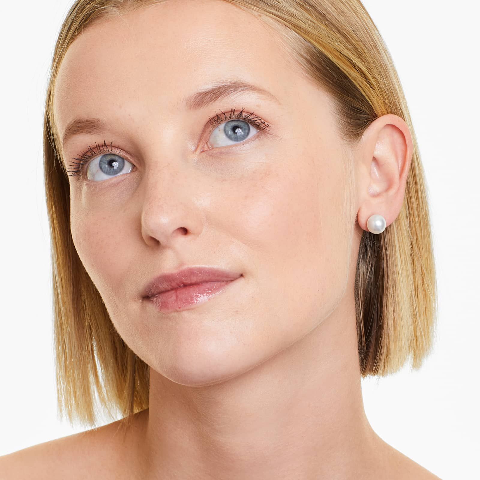 Cultured South Sea Pearl Earrings In 14K White Gold (9.0-9.5mm)