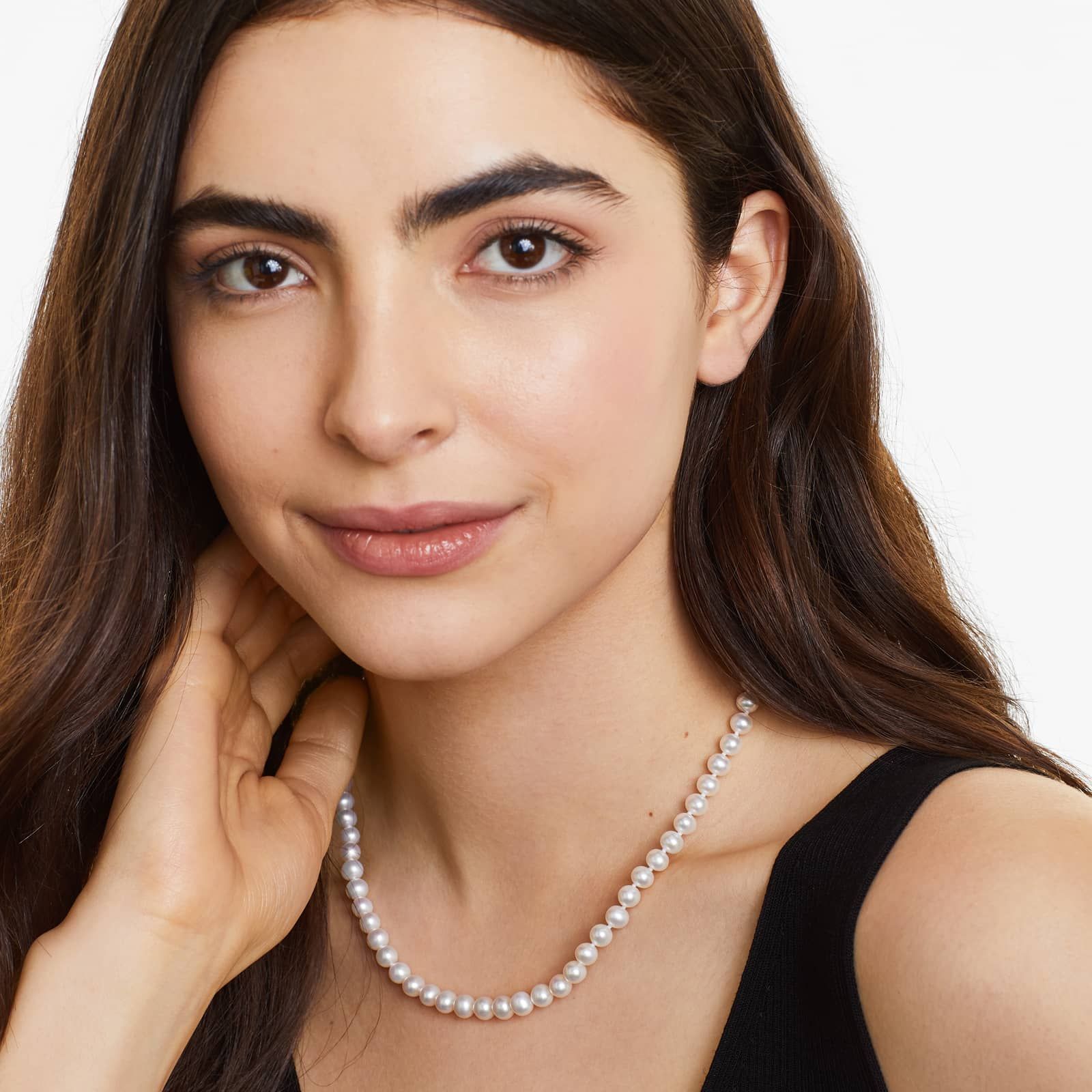 14K White Gold Freshwater Cultured Pearl Fish Clasp 18" Necklace (6.0-7.0mm)