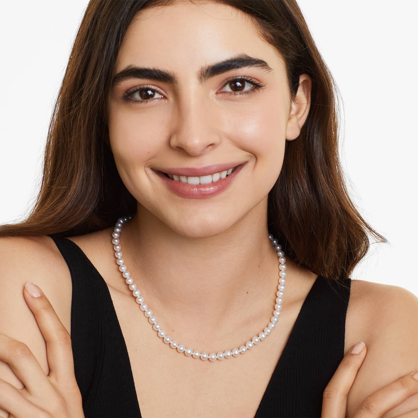 14K White Gold Freshwater Cultured Pearl Fish Clasp 18" Necklace (6.0-7.0mm)