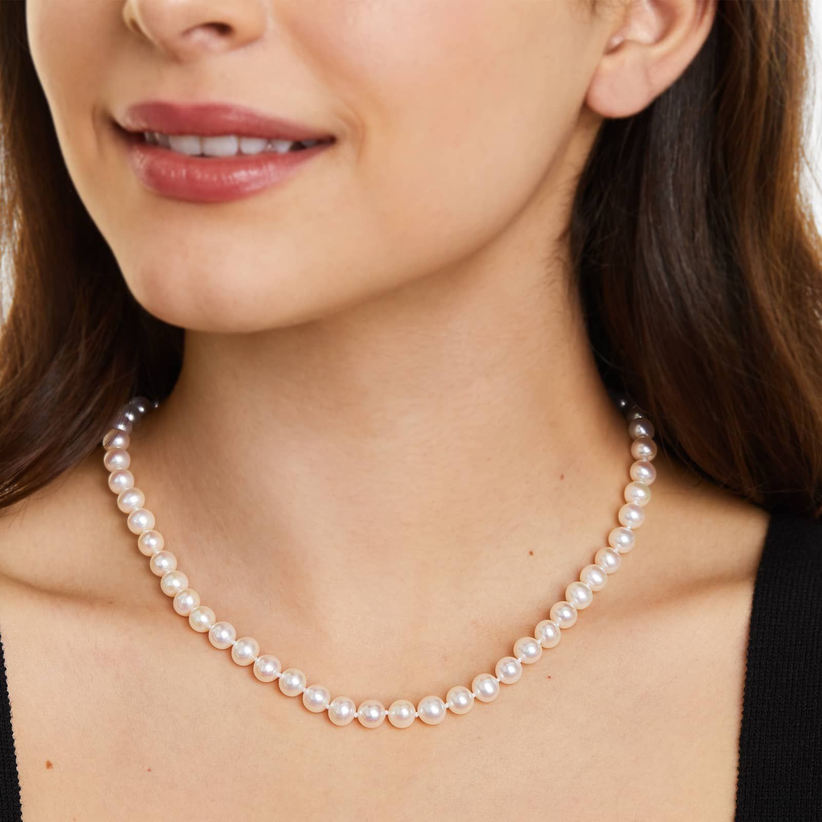 14K White Gold Freshwater Cultured Pearl Fish Clasp 18" Necklace (7.0-8.0mm)