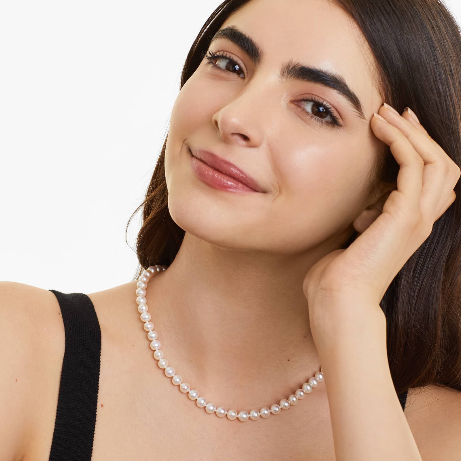 14K Yellow Gold Freshwater Cultured Pearl Fish Clasp 18" Necklace (7.0-8.0mm)