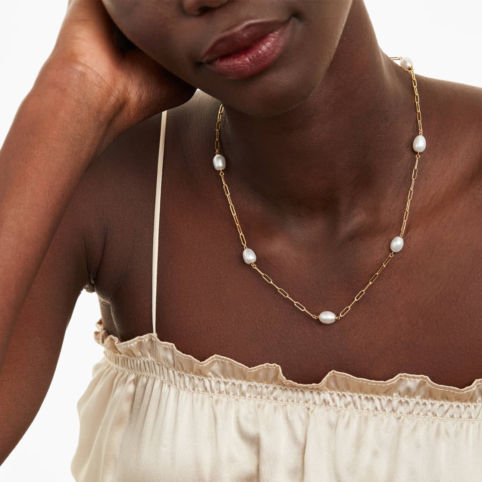 14K Yellow Gold Freshwater Cultured Pearl Station Paperclip Necklace