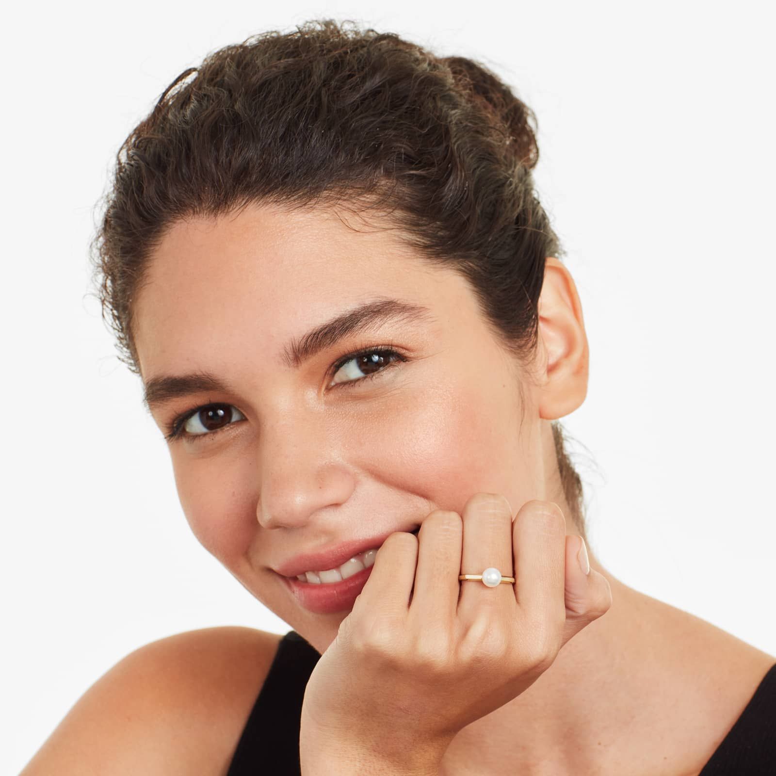 Minimalistic Freshwater Cultured Pearl Ring In 14K Yellow Gold