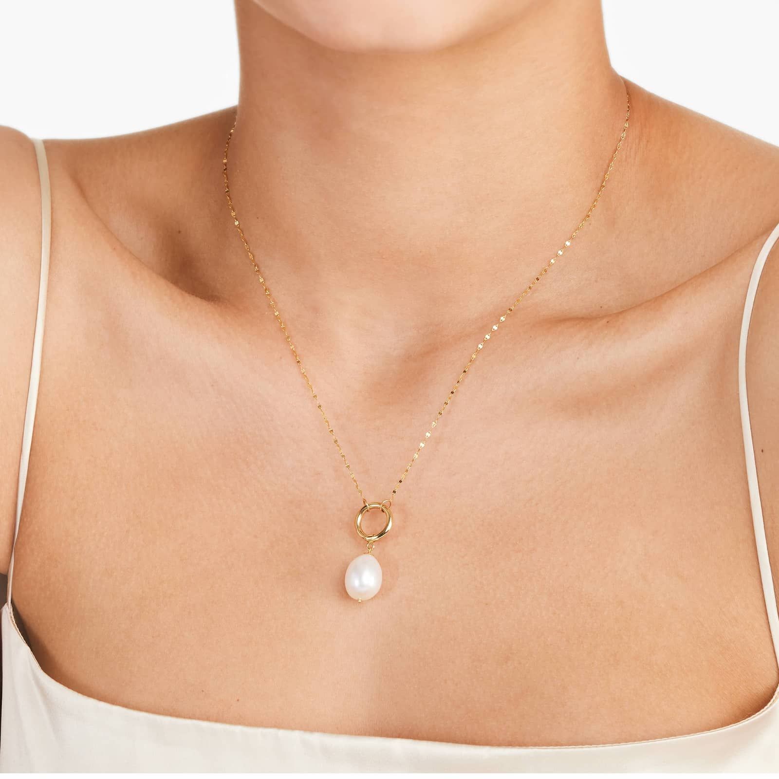 14K Yellow Gold Freshwater Cultured Pearl Loop Necklace