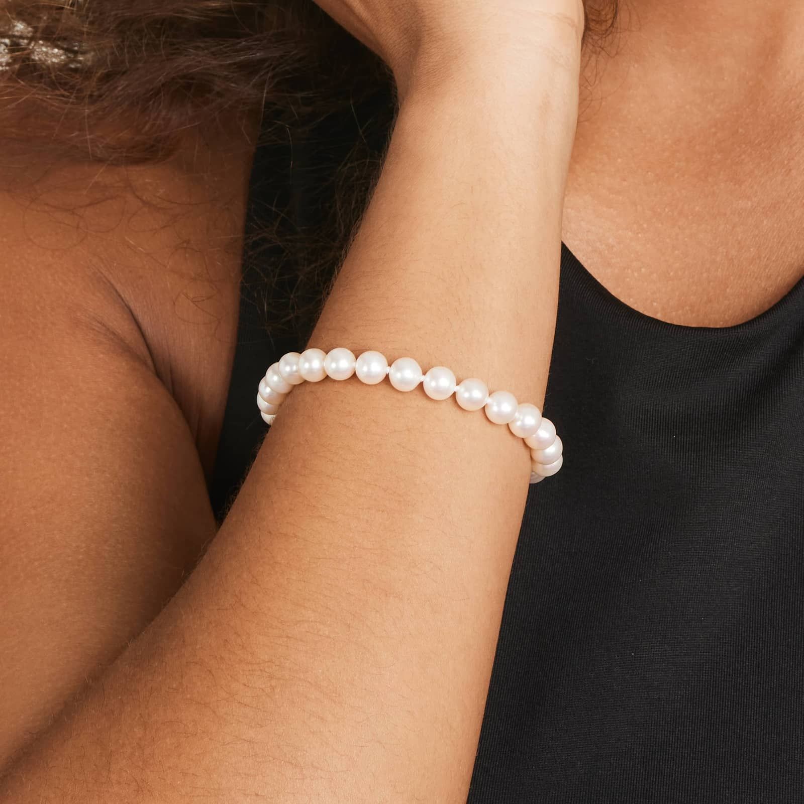 Freshwater Cultured Pearl Fish Clasp Bracelet In 14K Yellow Gold (7-8 mm)