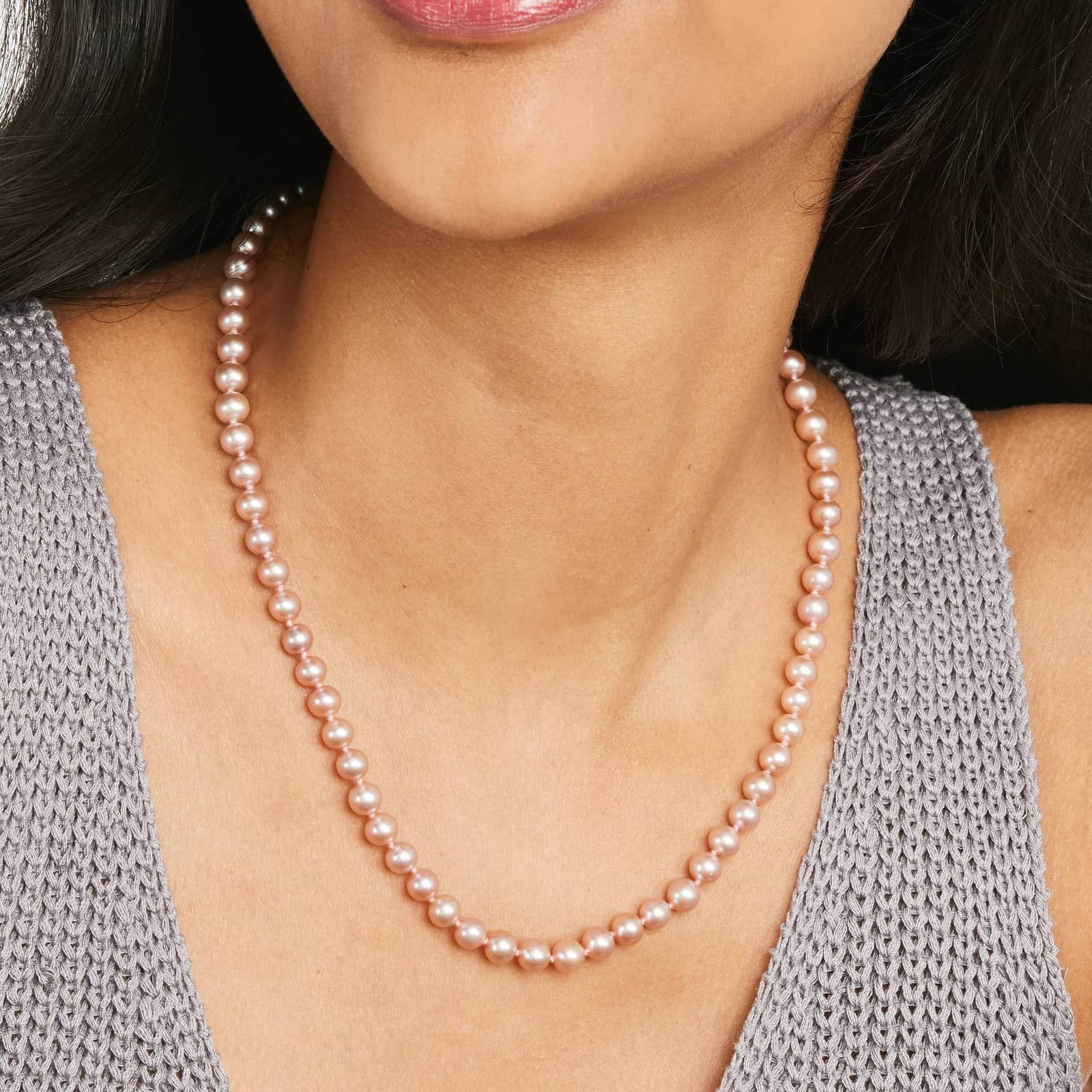 14K White Gold Pink Freshwater Cultured Pearl Fishclasp Necklace (6-7mm)