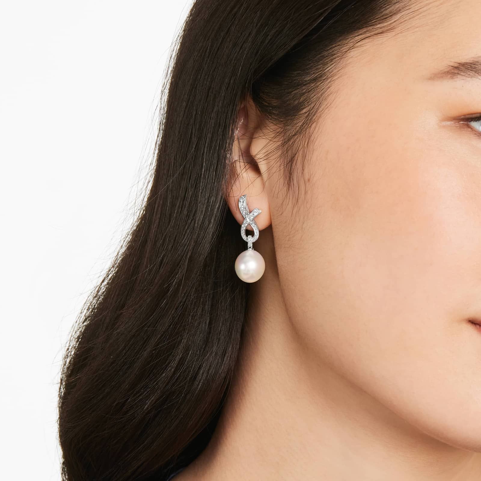 Cultured South Sea Pearl And Diamond Ribbon Earrings In 18K White Gold