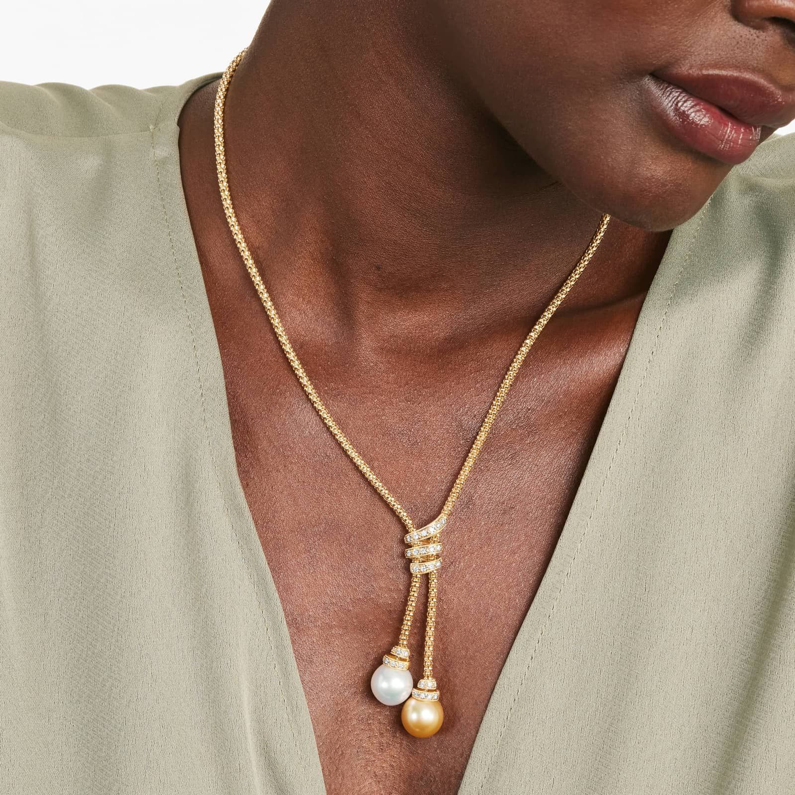 18K Yellow Gold Lariat Diamonds and White & Golden South Sea Cultured Pearl Necklace