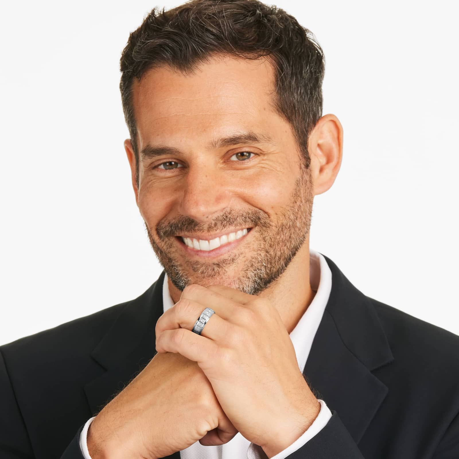 Faceted Block Satin Finish Men's Wedding Band In 14K White Gold (7.00mm)