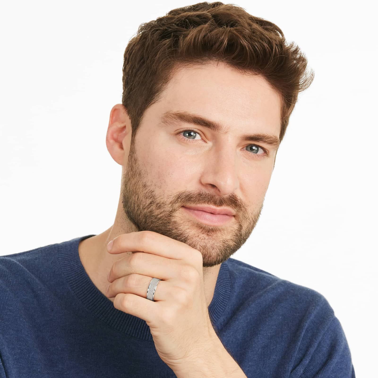 Cross Hatch Design Men's Wedding Band In 18K White Gold (7.00mm)