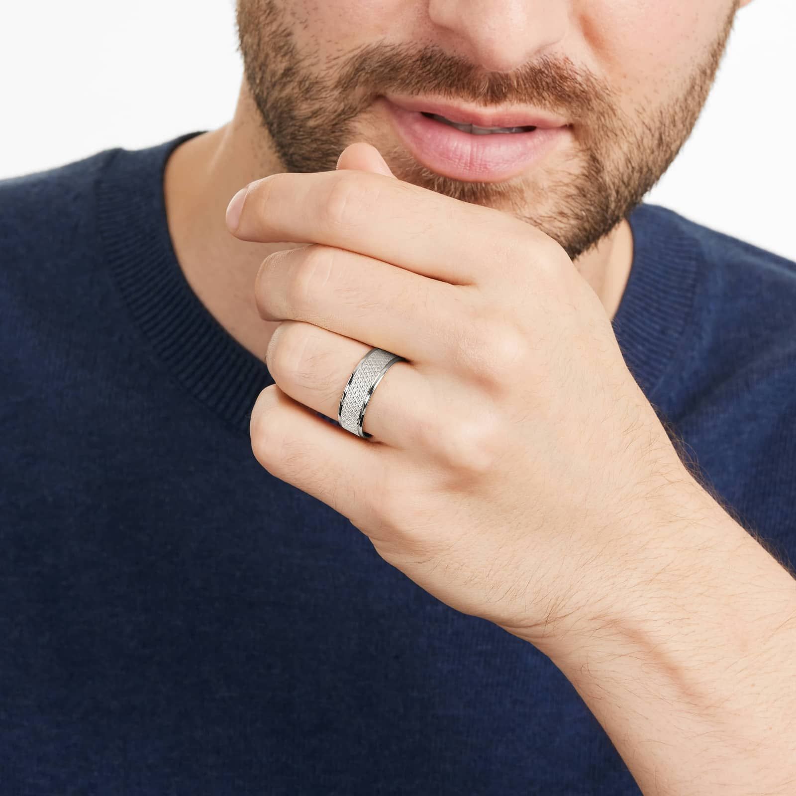 Cross Hatch Design Men's Wedding Band In 18K White Gold (7.00mm)