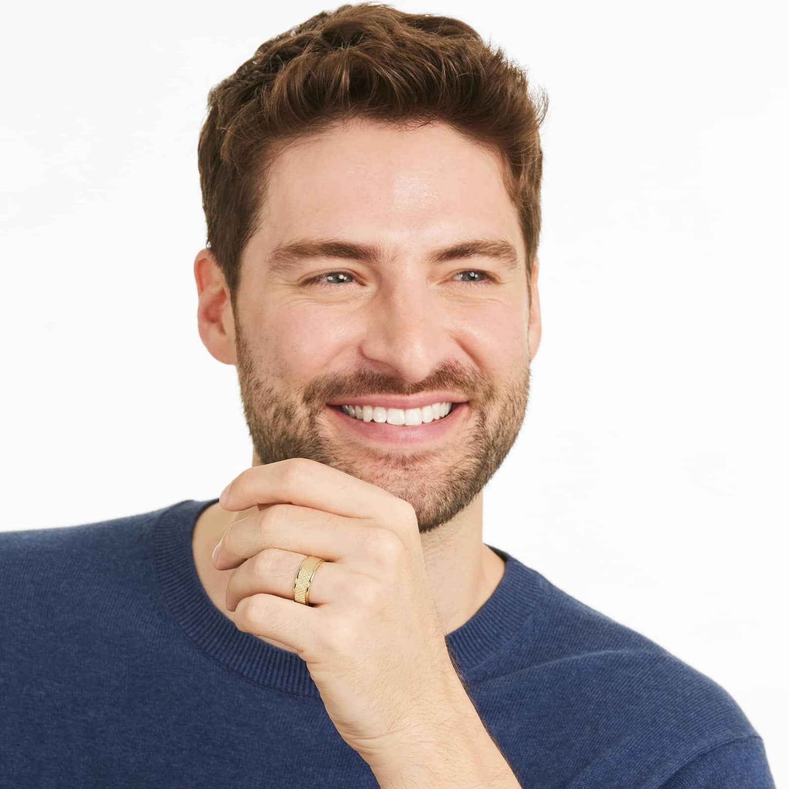 Cross Hatch Design Men's Wedding Band In 14K Yellow Gold (7.00mm)