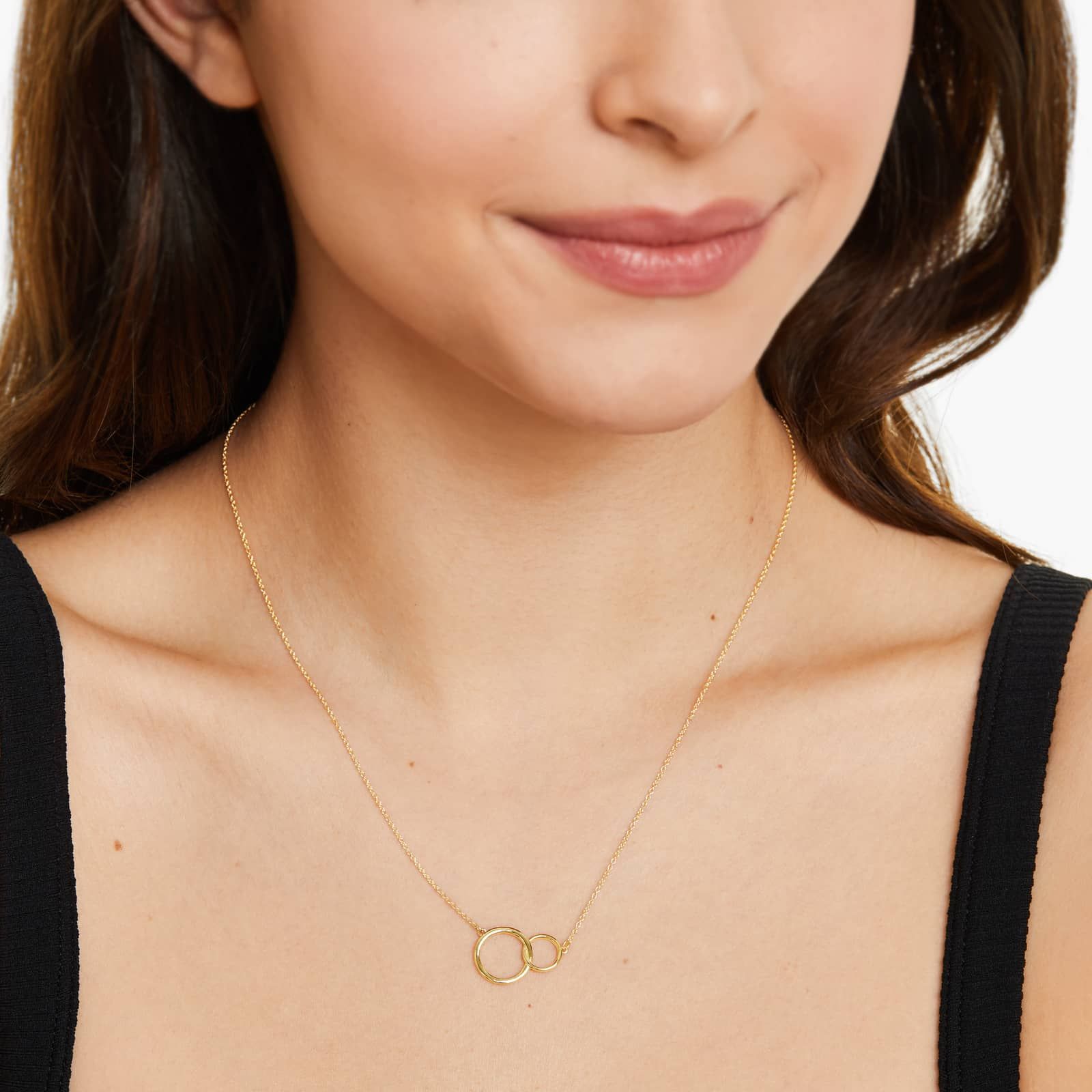 14K Yellow Gold Interlocking Rings Necklace