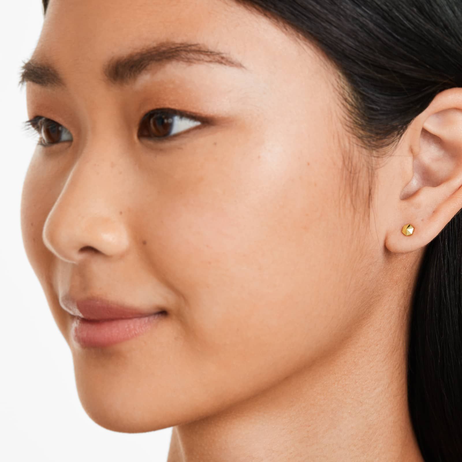 Hexagonal Pyramid Stud Earrings In 14K Yellow Gold