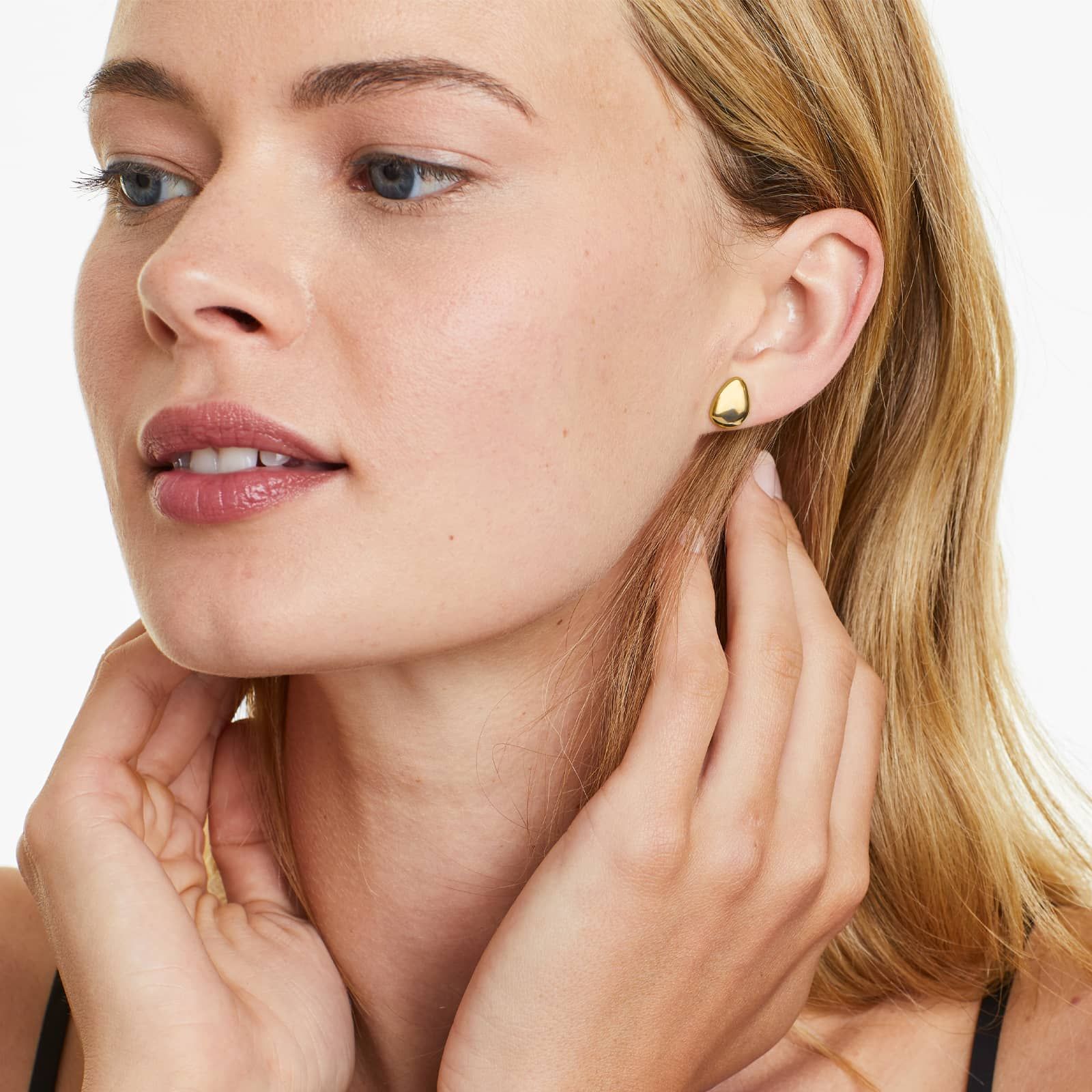 14K Yellow Gold Pebble Stud Earrings
