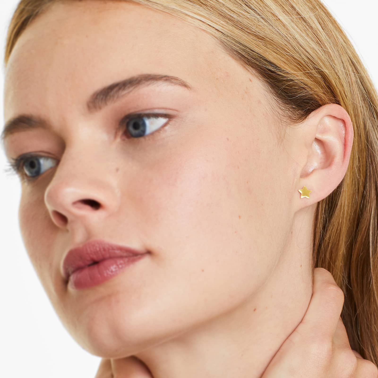 Star Stud Earrings In 14K Yellow Gold