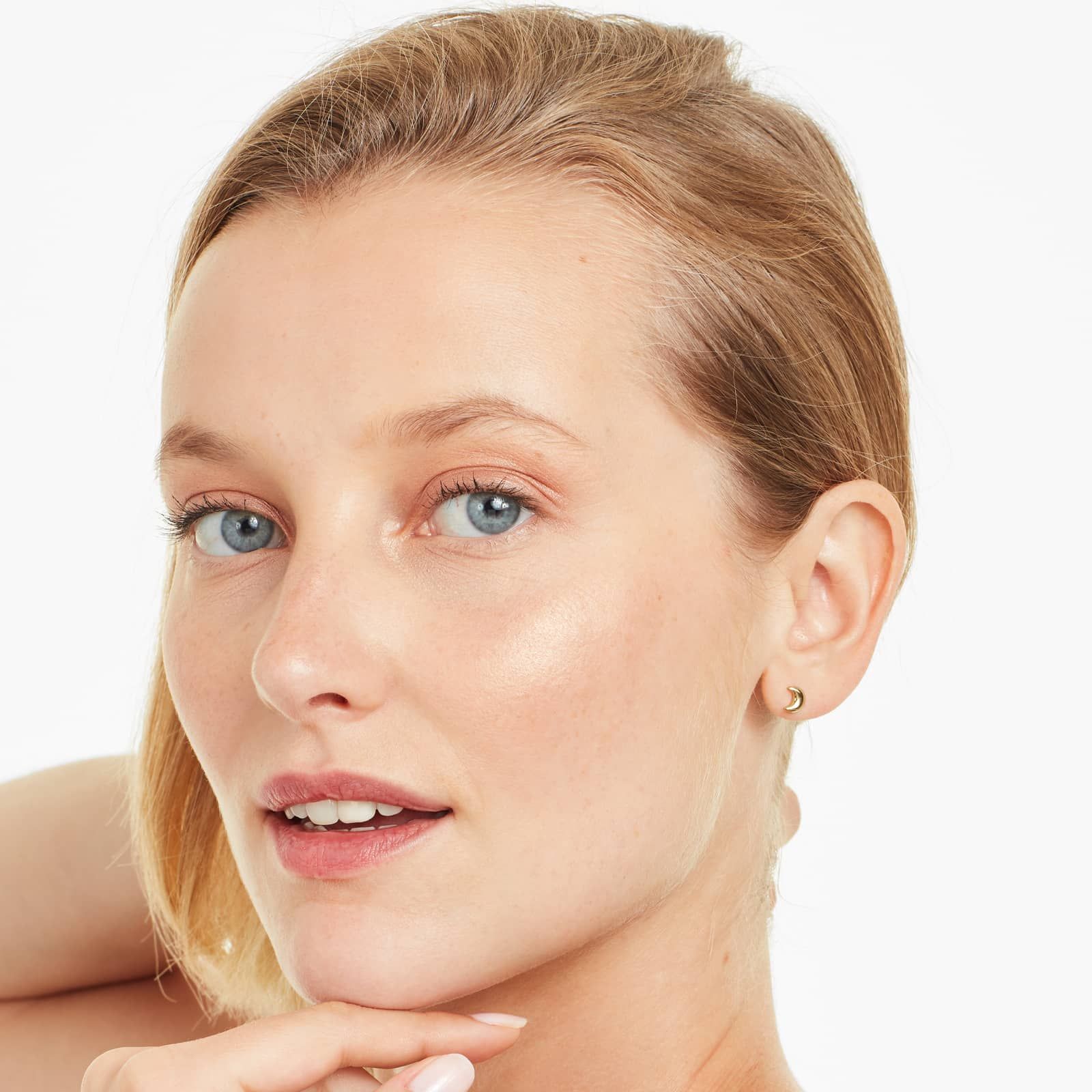 Half Moon Stud Earrings In 14K Yellow Gold