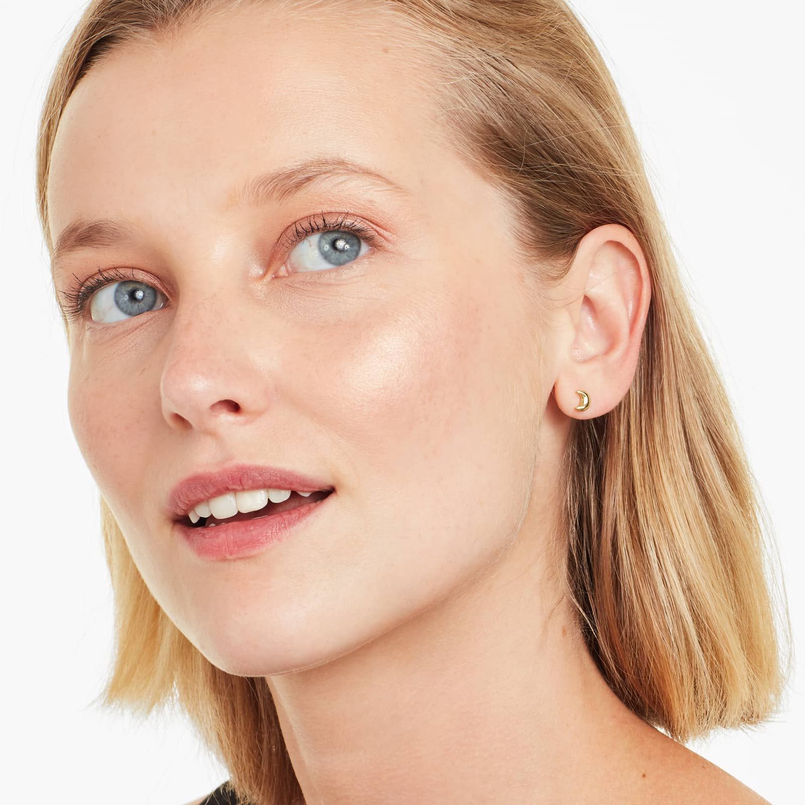 Half Moon Stud Earrings In 14K Yellow Gold