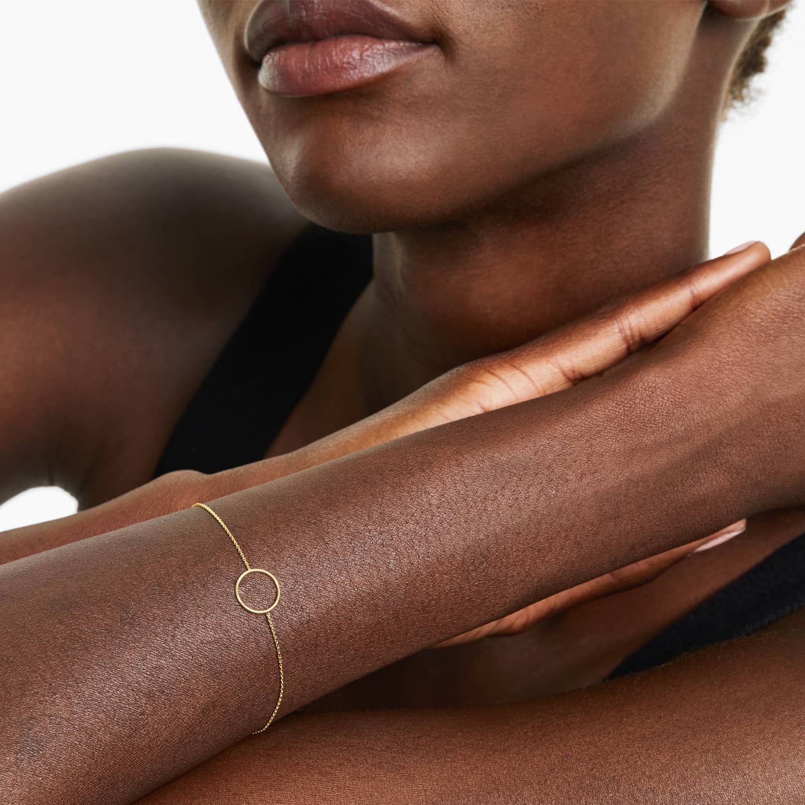 Open Circle Bracelet In 14K Yellow Gold