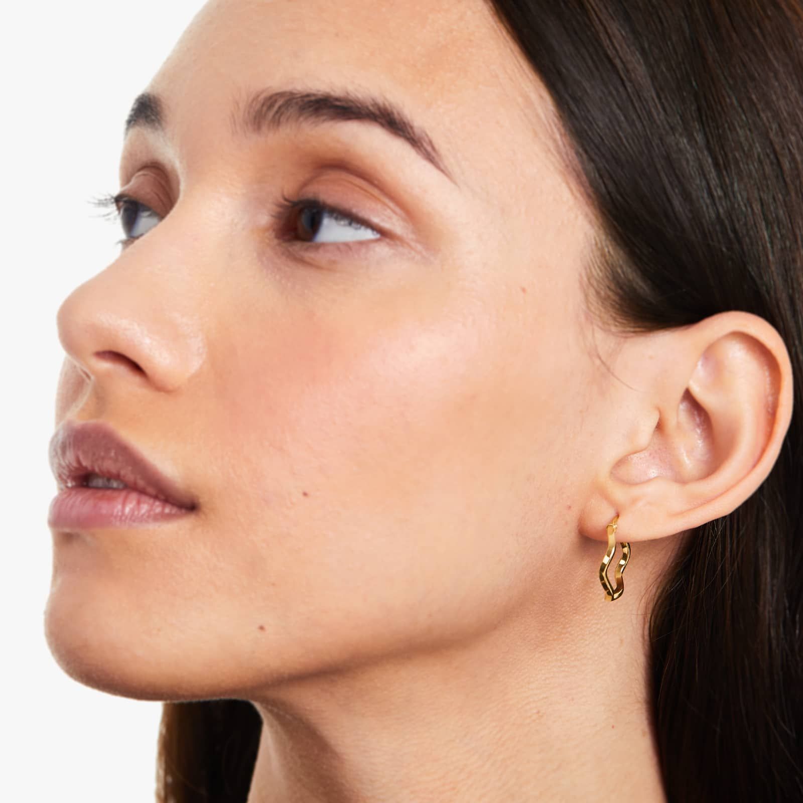 Wavy Hoop Earrings In 14K Yellow Gold