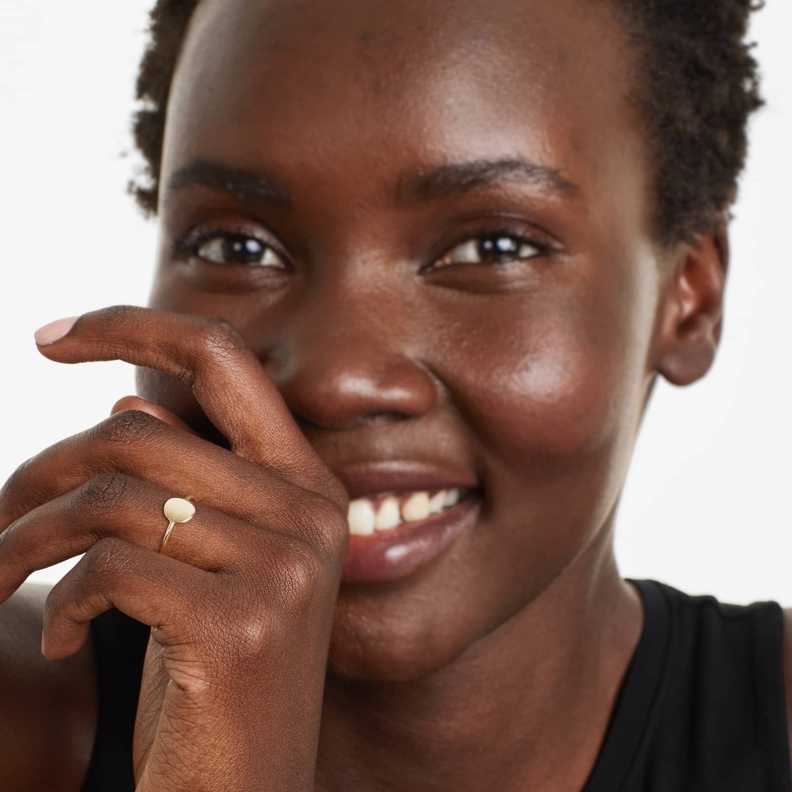 Disk Wire Ring In 14K Yellow Gold