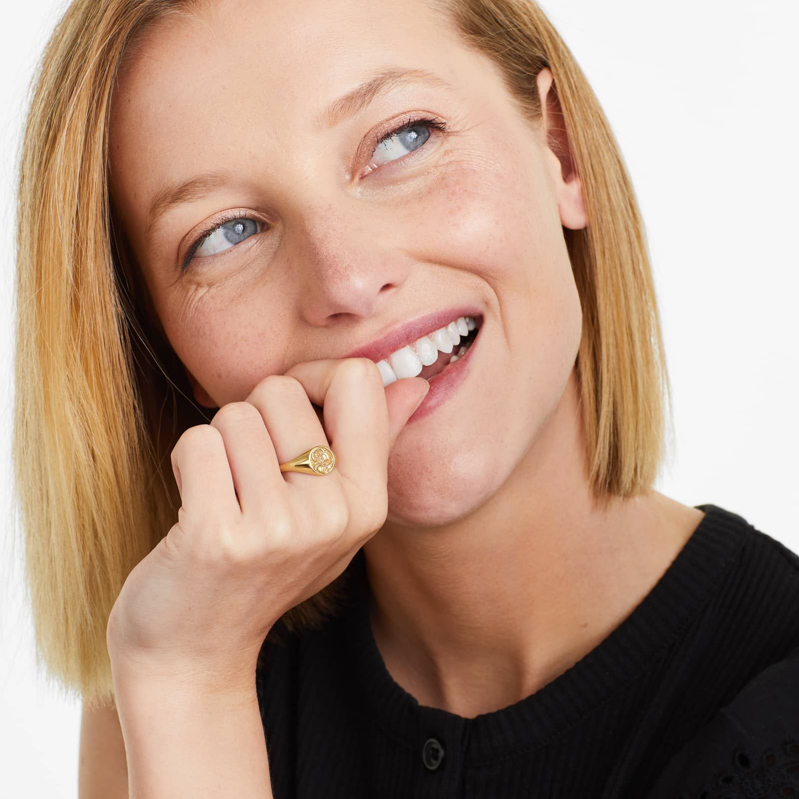 Capricorn Zodiac Signet Ring In 14K Yellow Gold