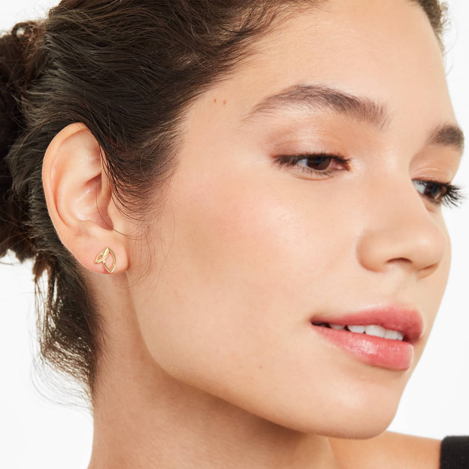 Double Leaf Stud Earrings In 14K Yellow Gold