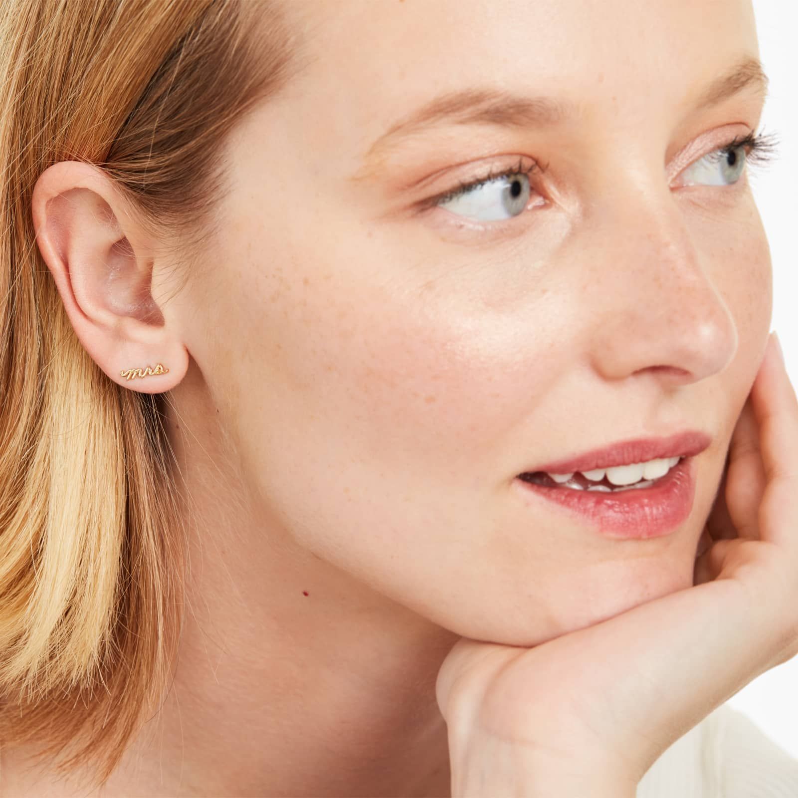 Mrs. Stud Earrings In 14K Yellow Gold