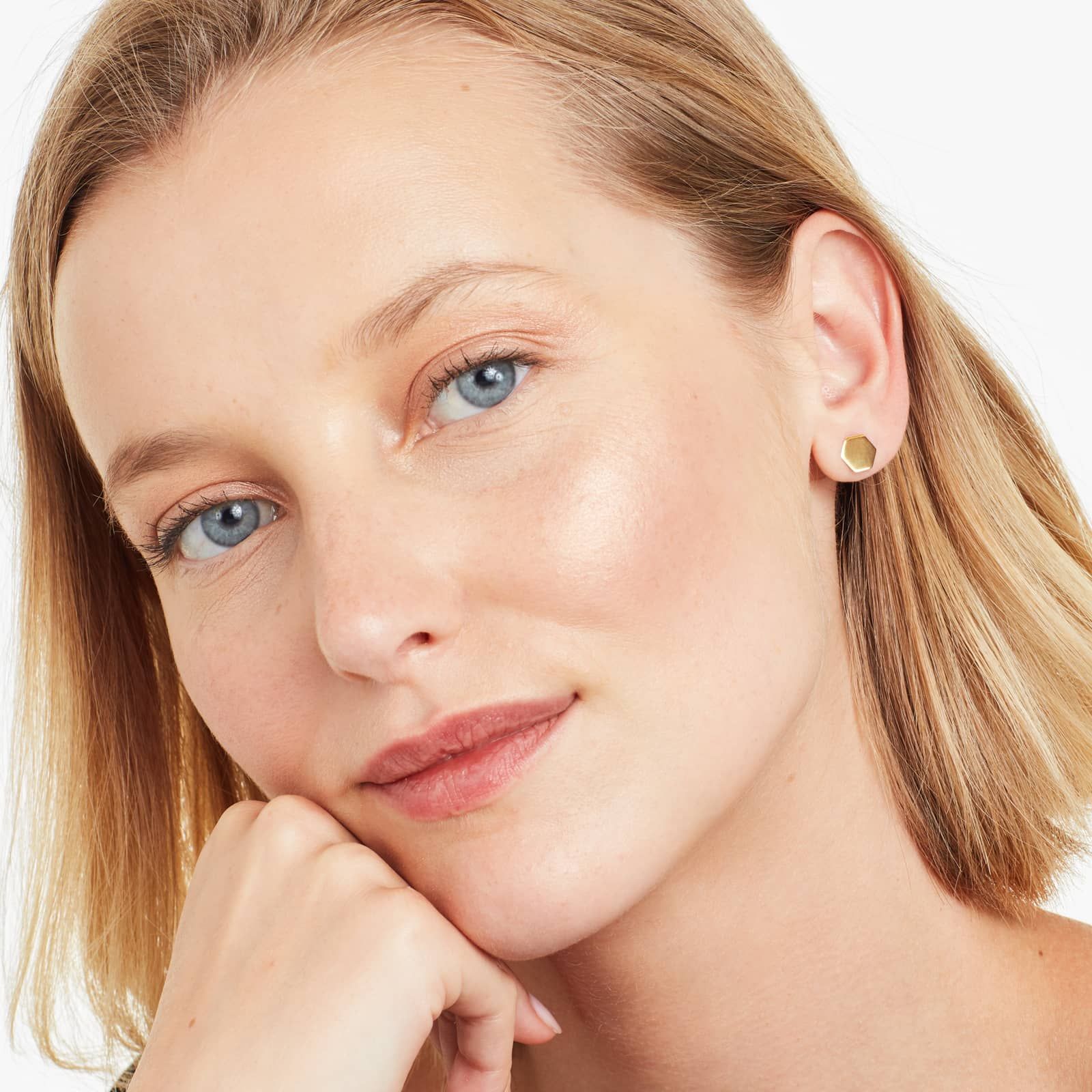 Polished Hexagon Stud Earrings In 14K Yellow Gold