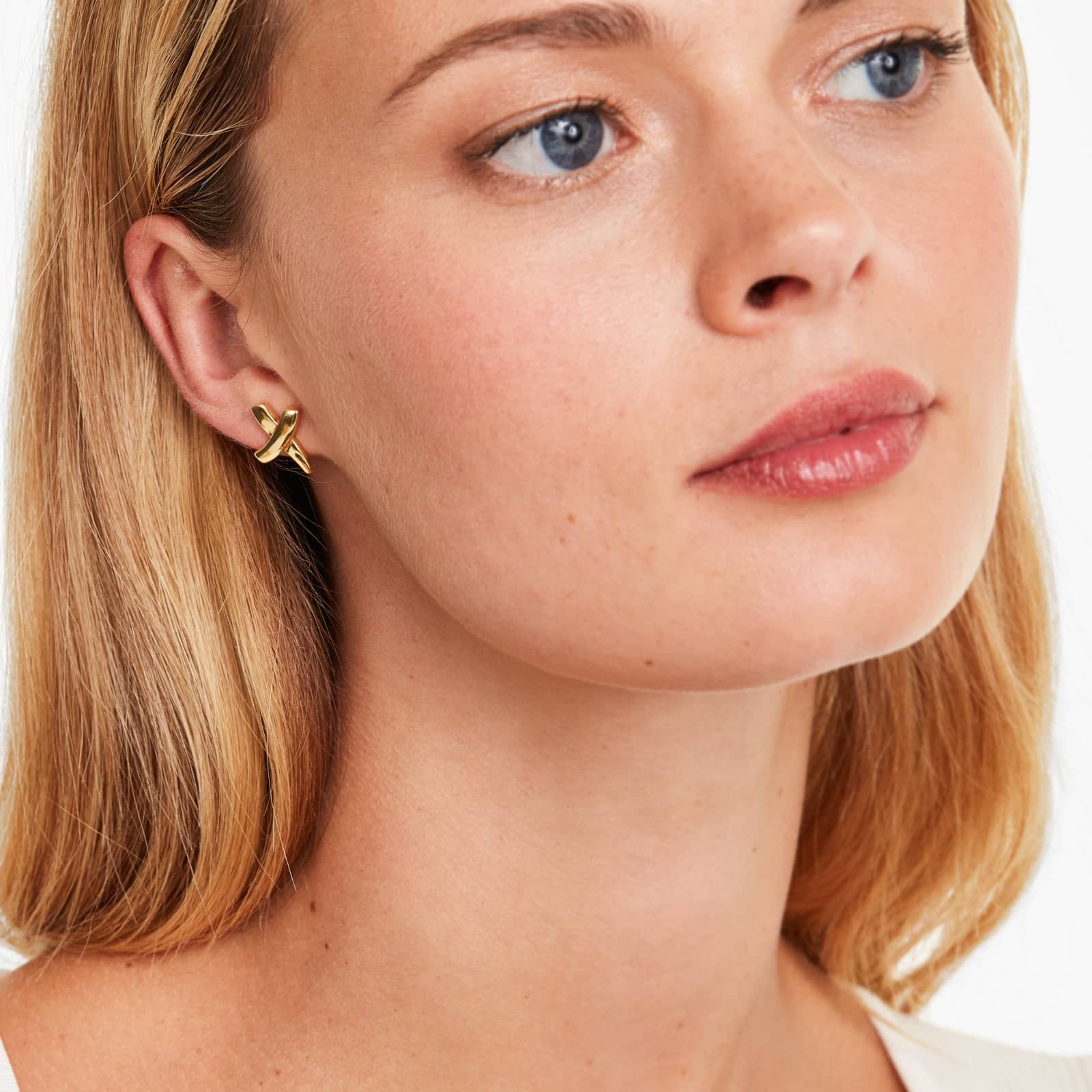Crossover Stud Earrings In 14K Yellow Gold