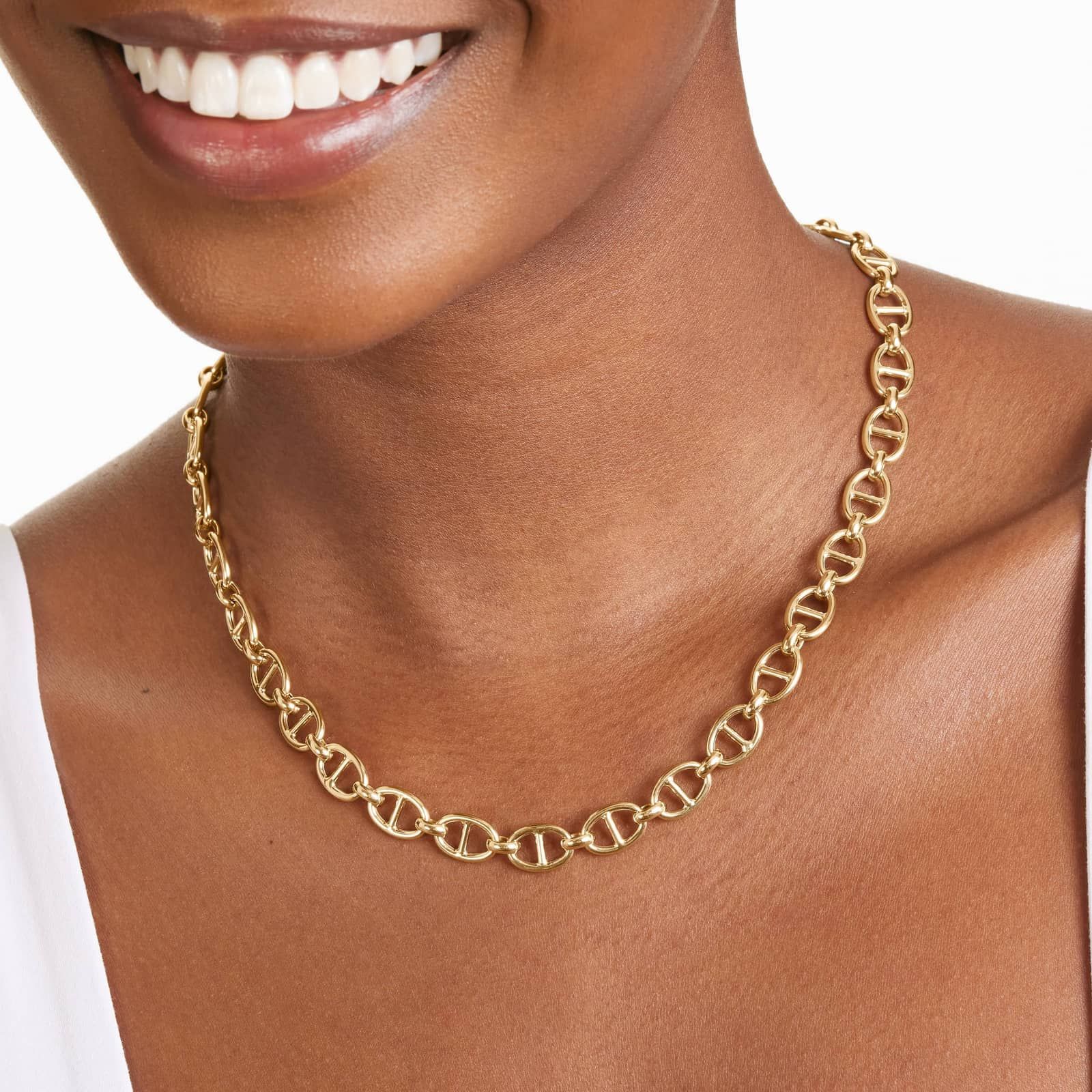 14K Yellow Gold 9mm Flat Mariner Chain Necklace