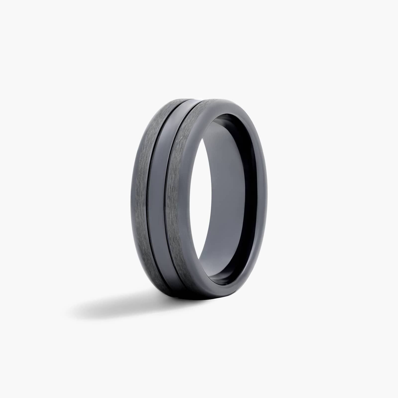 Comfort Fit Cut Carved Design High Polished Center Men's Wedding Band In Black Titanium (7.50mm)