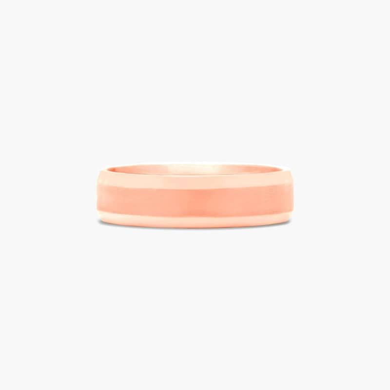 Comfort Fit Beveled Men's Wedding Band In 14K Rose Gold (6.00mm)