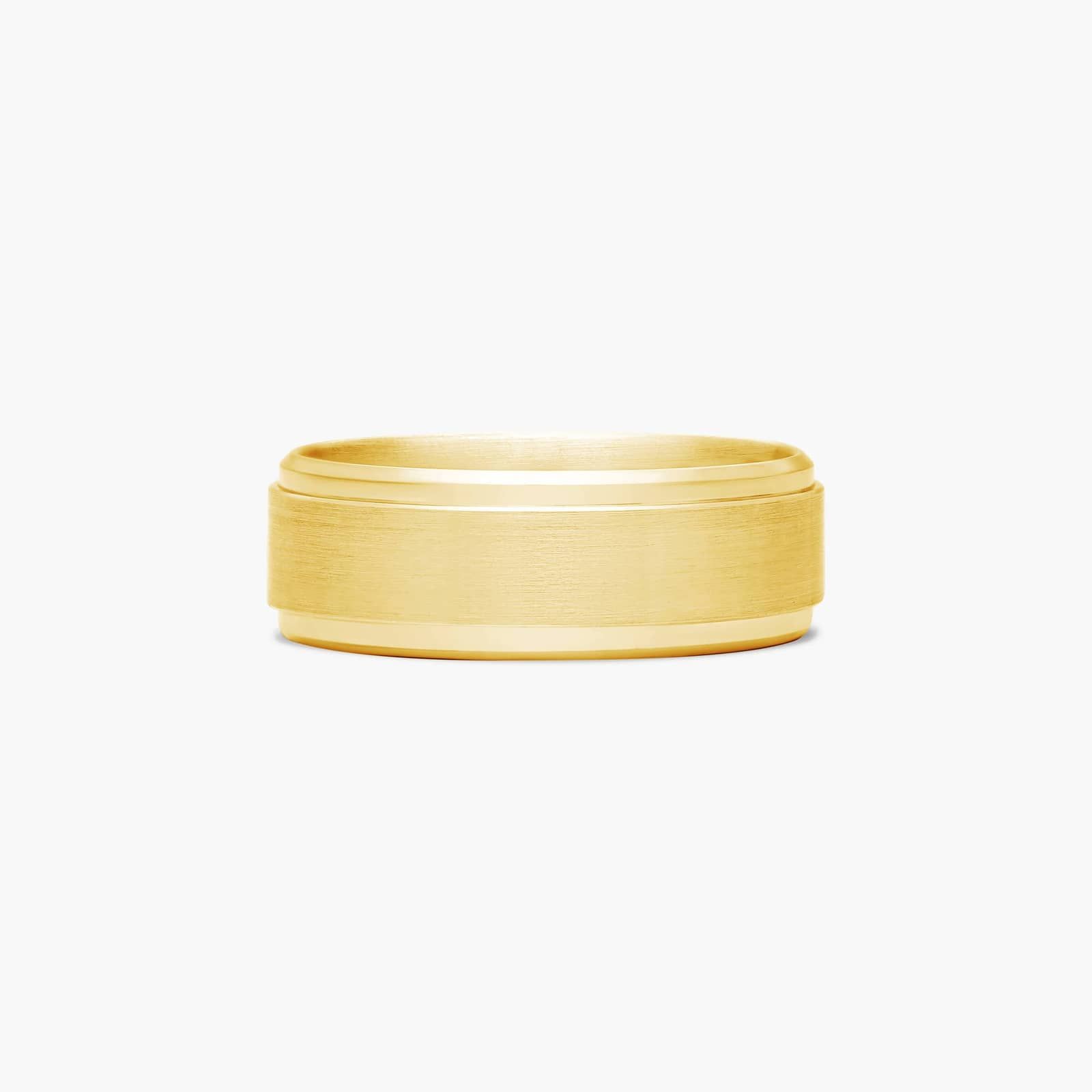 Comfort Fit Satin Finish Drop Beveled Edge Men's Wedding Band In 18K Yellow Gold (8.00mm)
