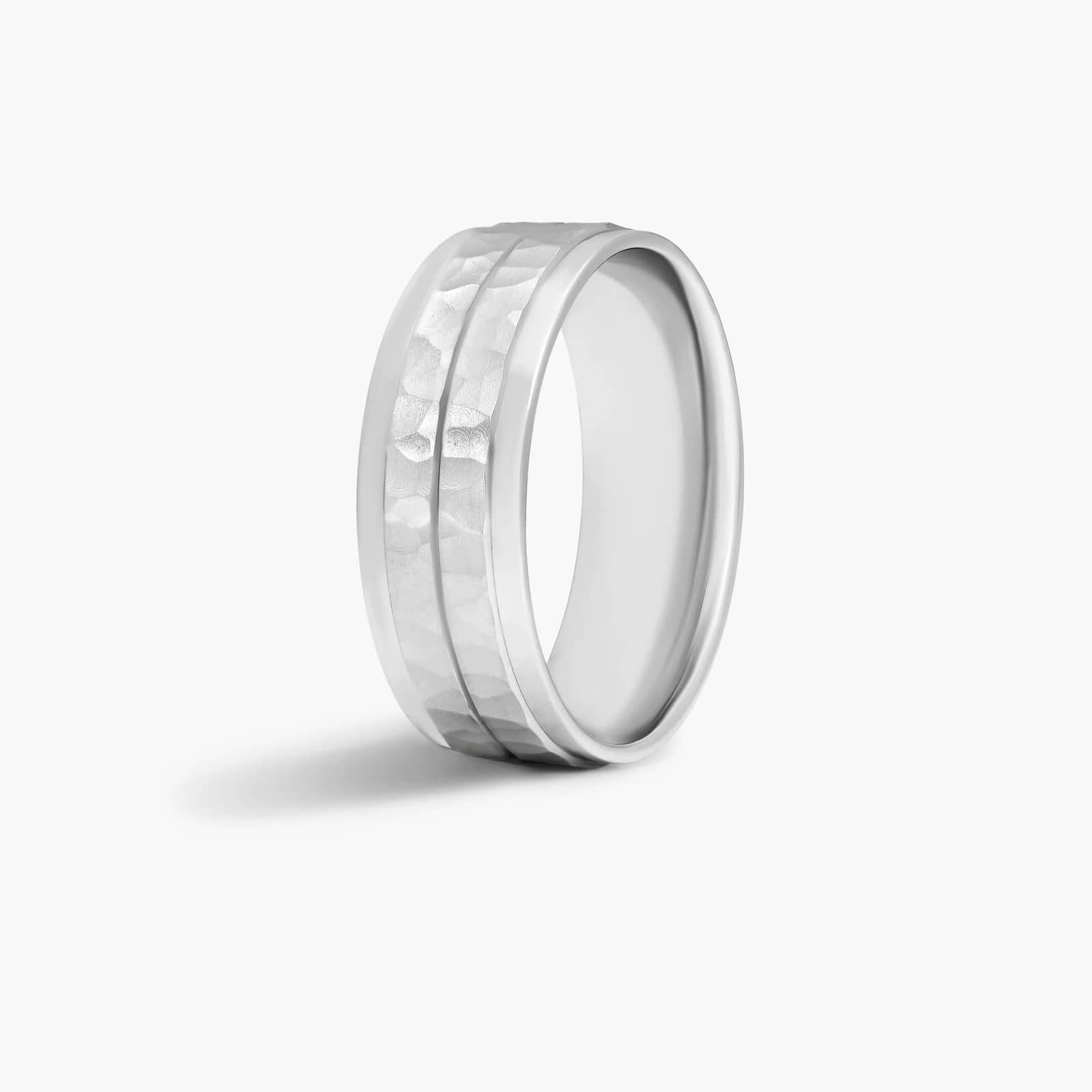 Hammer And Brushed Finish Men's Wedding Band In 14K White Gold (7.50mm)